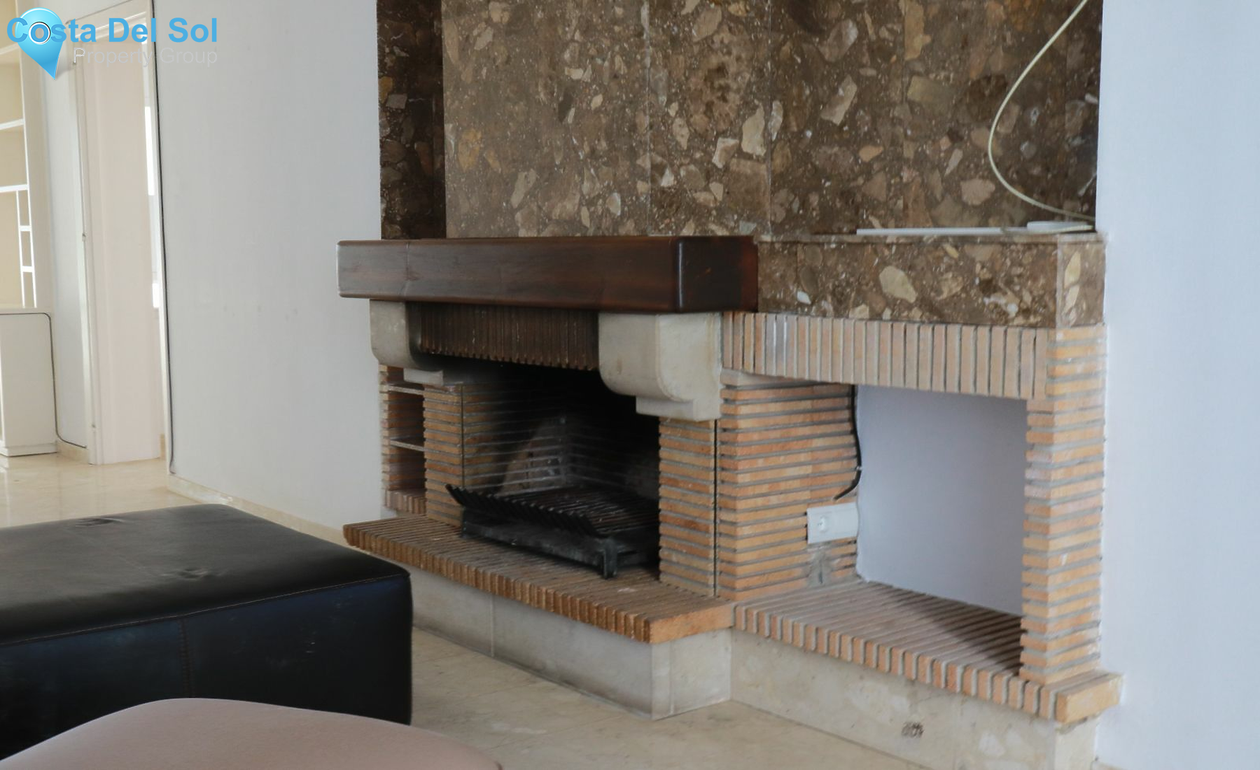 Middle Floor Apartment in Marbella-1535691