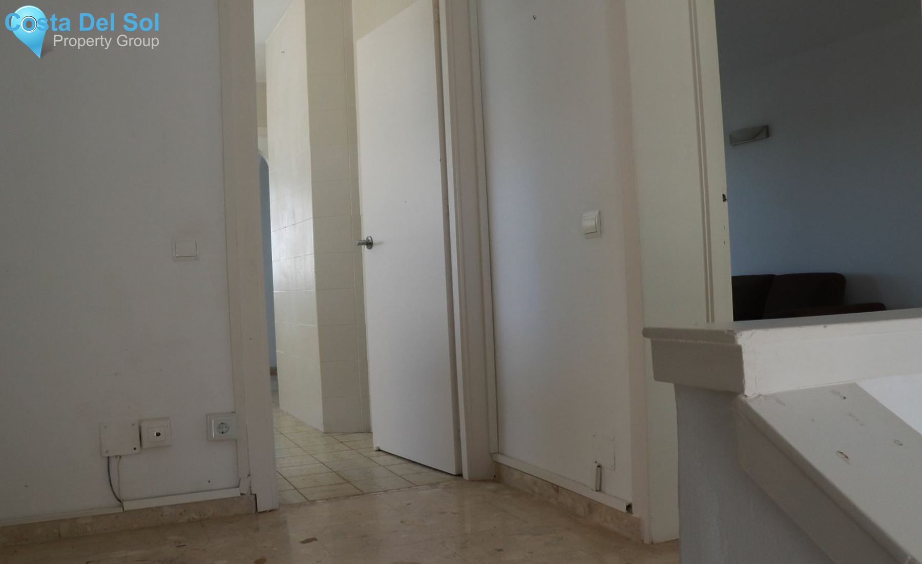 Middle Floor Apartment in Marbella-1535695