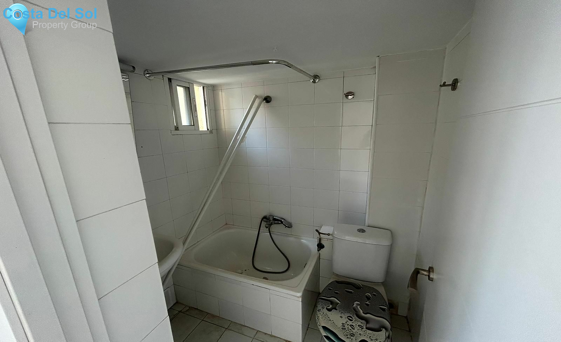 Middle Floor Apartment in Marbella-1544384