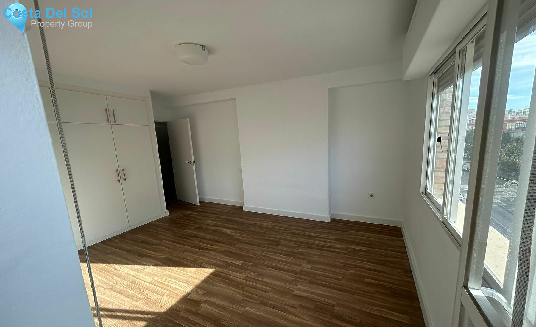 Middle Floor Apartment in Marbella-1544385