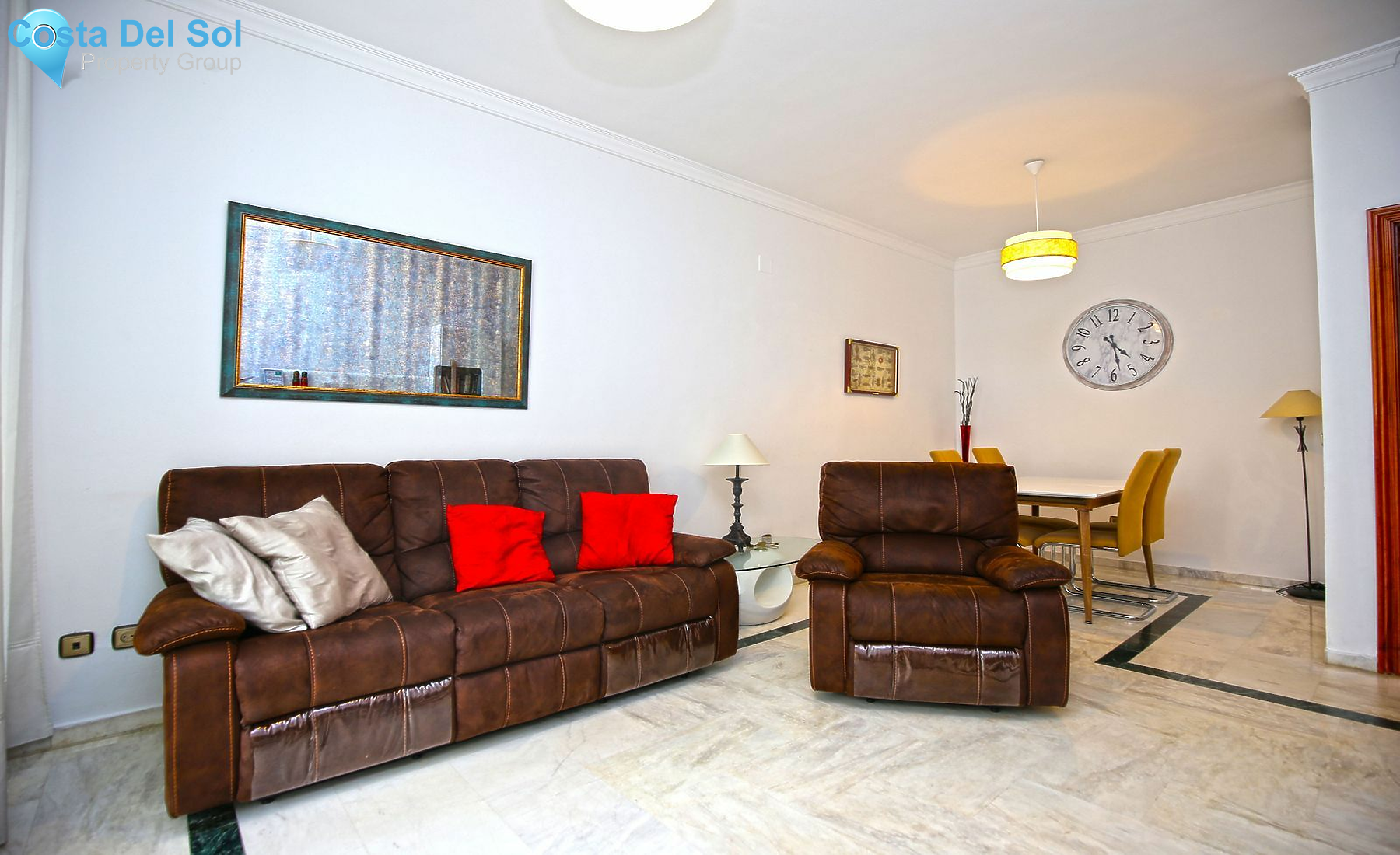 Middle Floor Apartment in Marbella-1545100