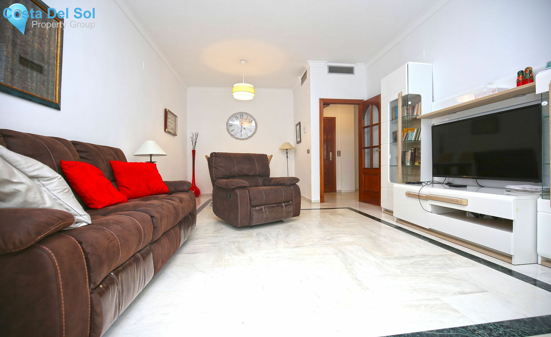 Middle Floor Apartment in Marbella-1545113