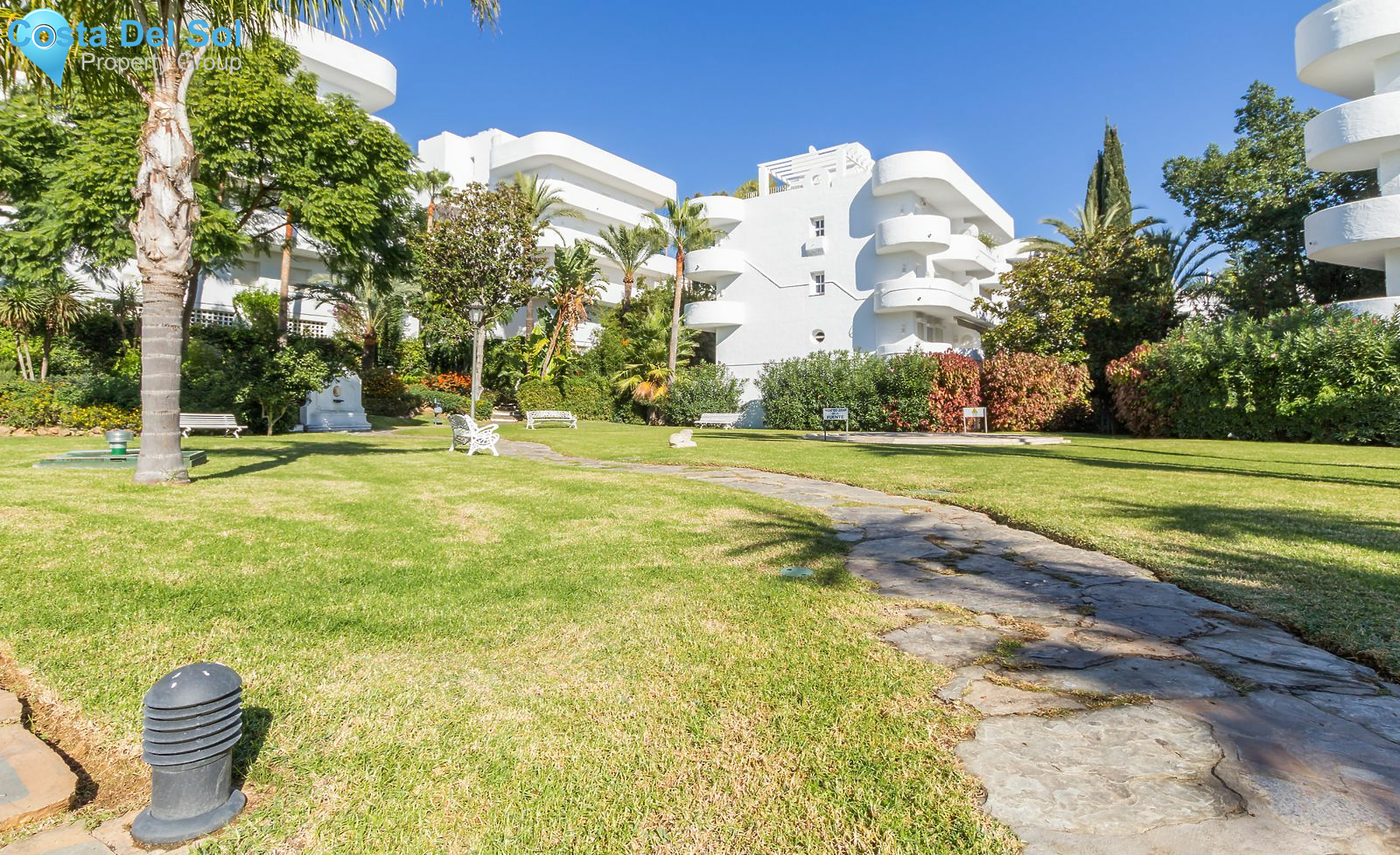 Middle Floor Apartment in Marbella-1545115