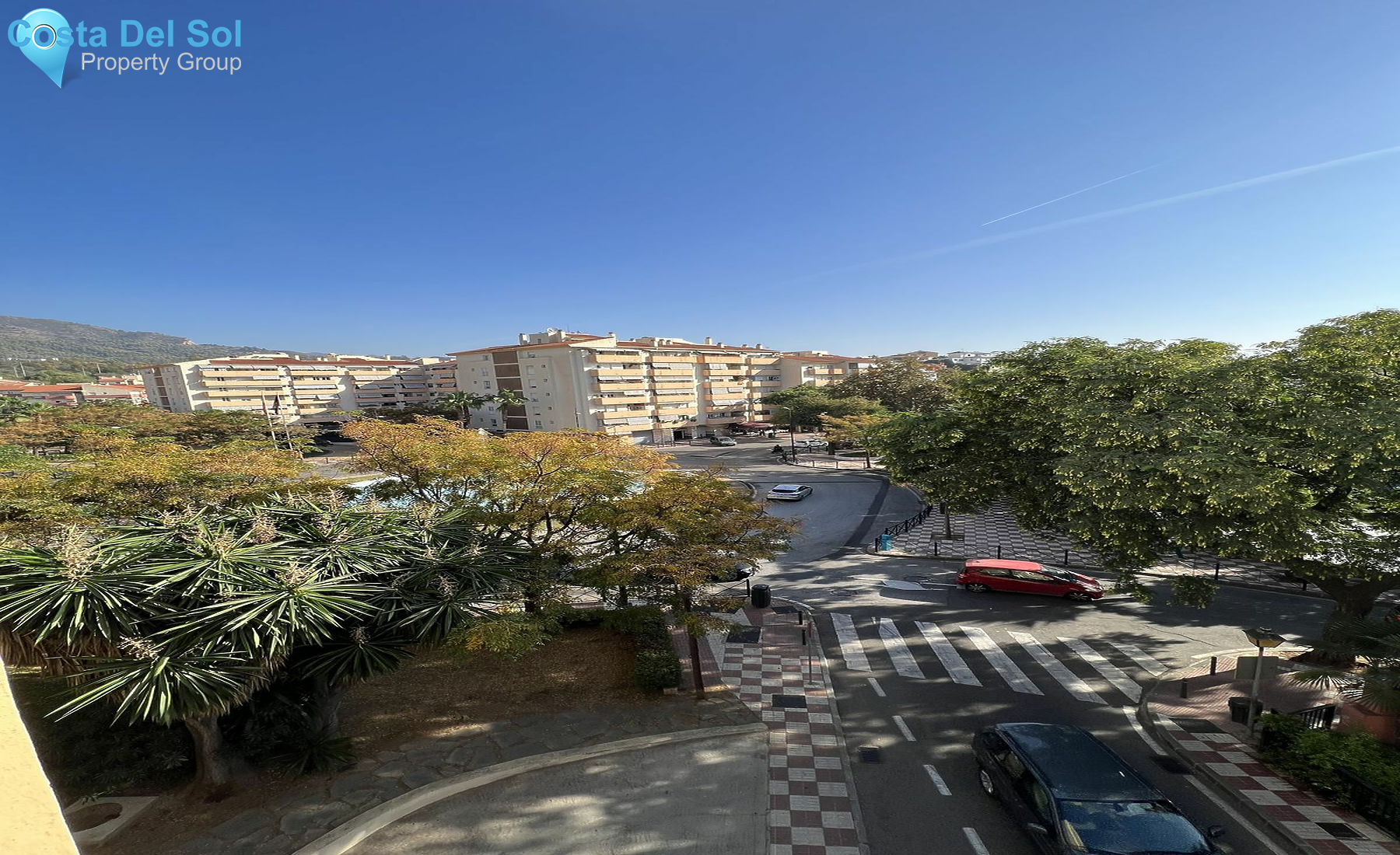 Middle Floor Apartment in Marbella-1548173