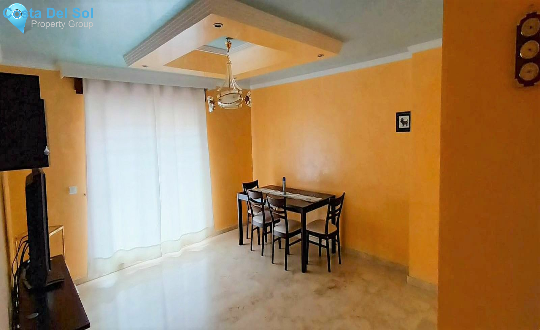 Middle Floor Apartment in Marbella-1549093