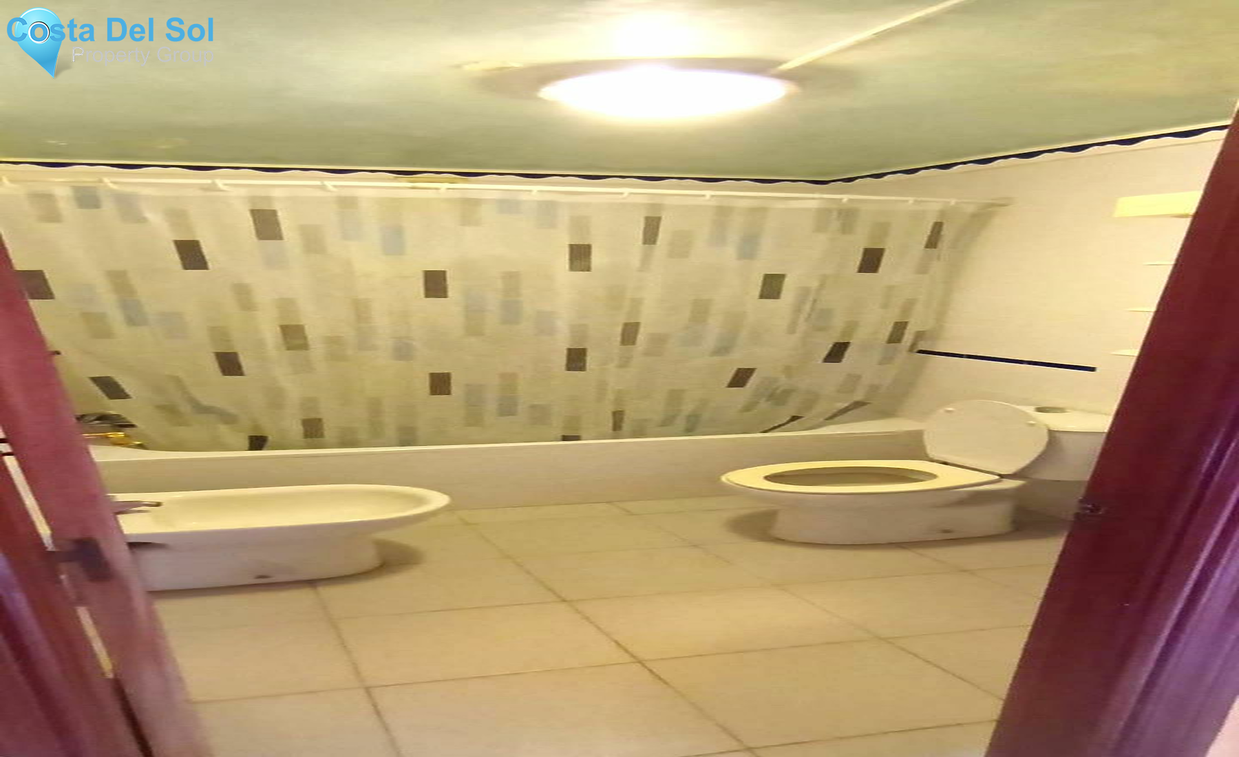 Middle Floor Apartment in Marbella-1549094
