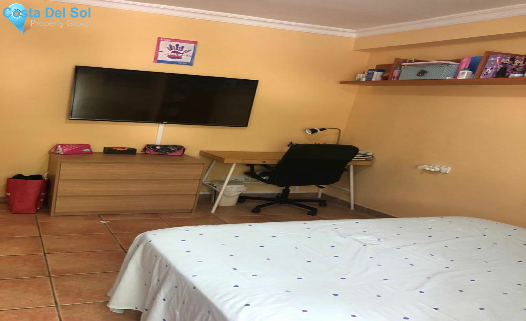 Middle Floor Apartment in Marbella-1553370