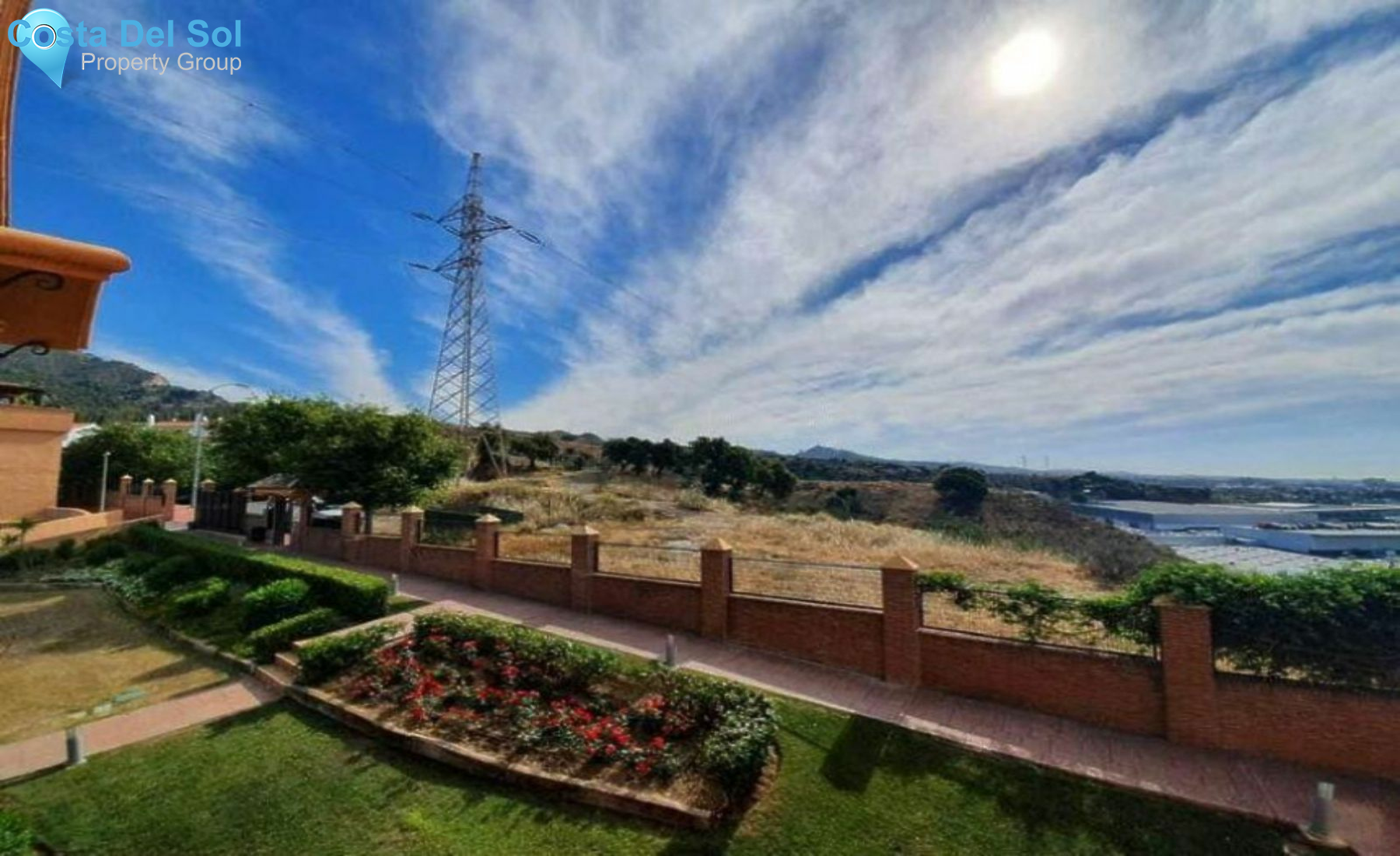 Middle Floor Apartment in Marbella-1554611