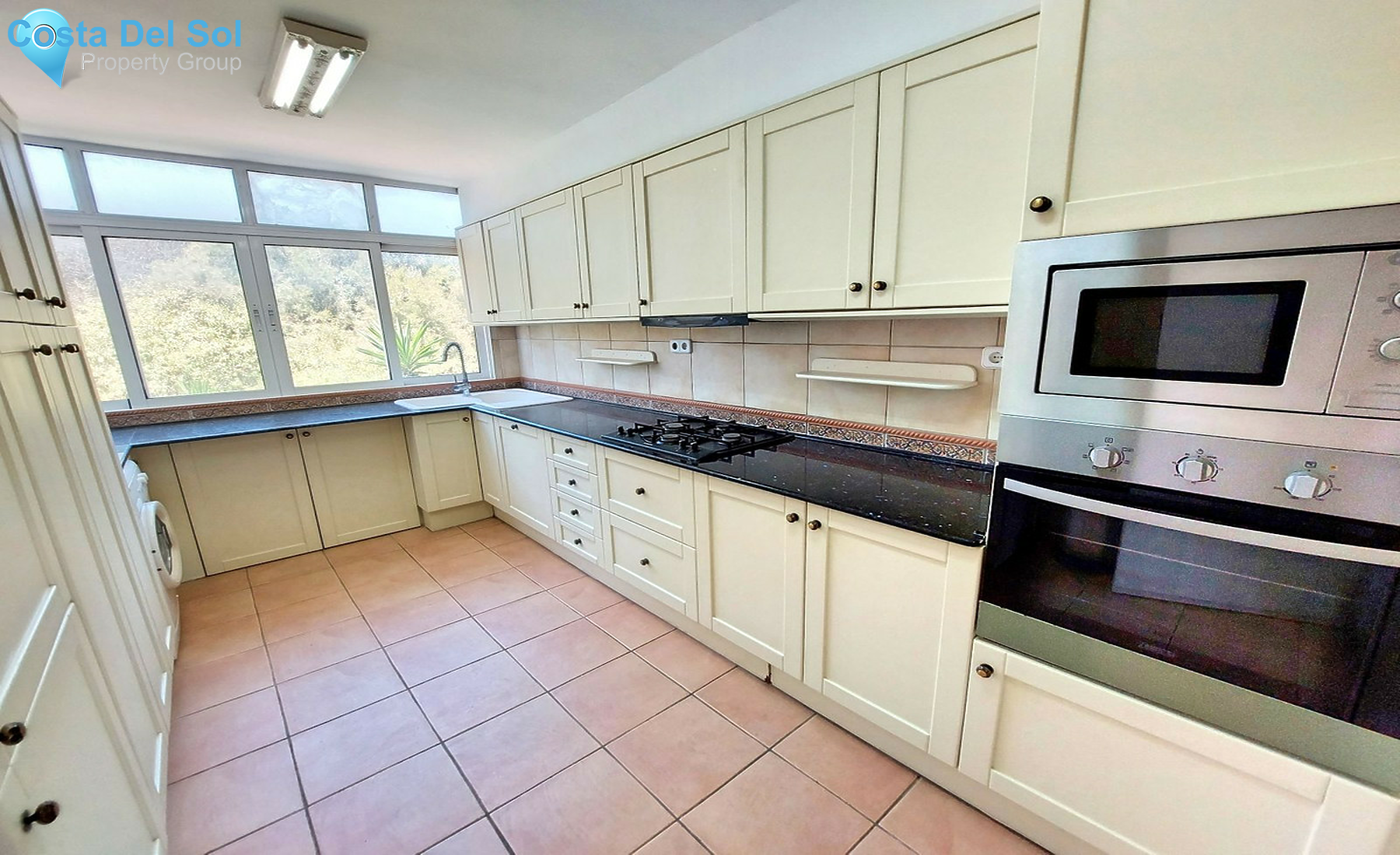Middle Floor Apartment in Mijas Costa-1366856