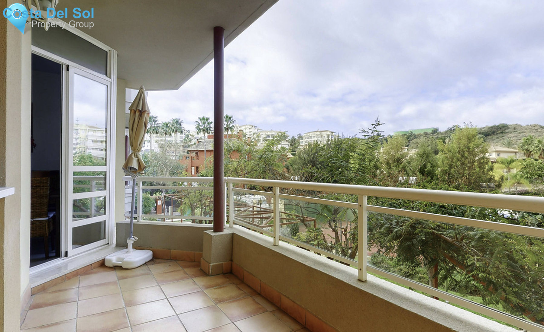 Middle Floor Apartment in Mijas Costa-1375628