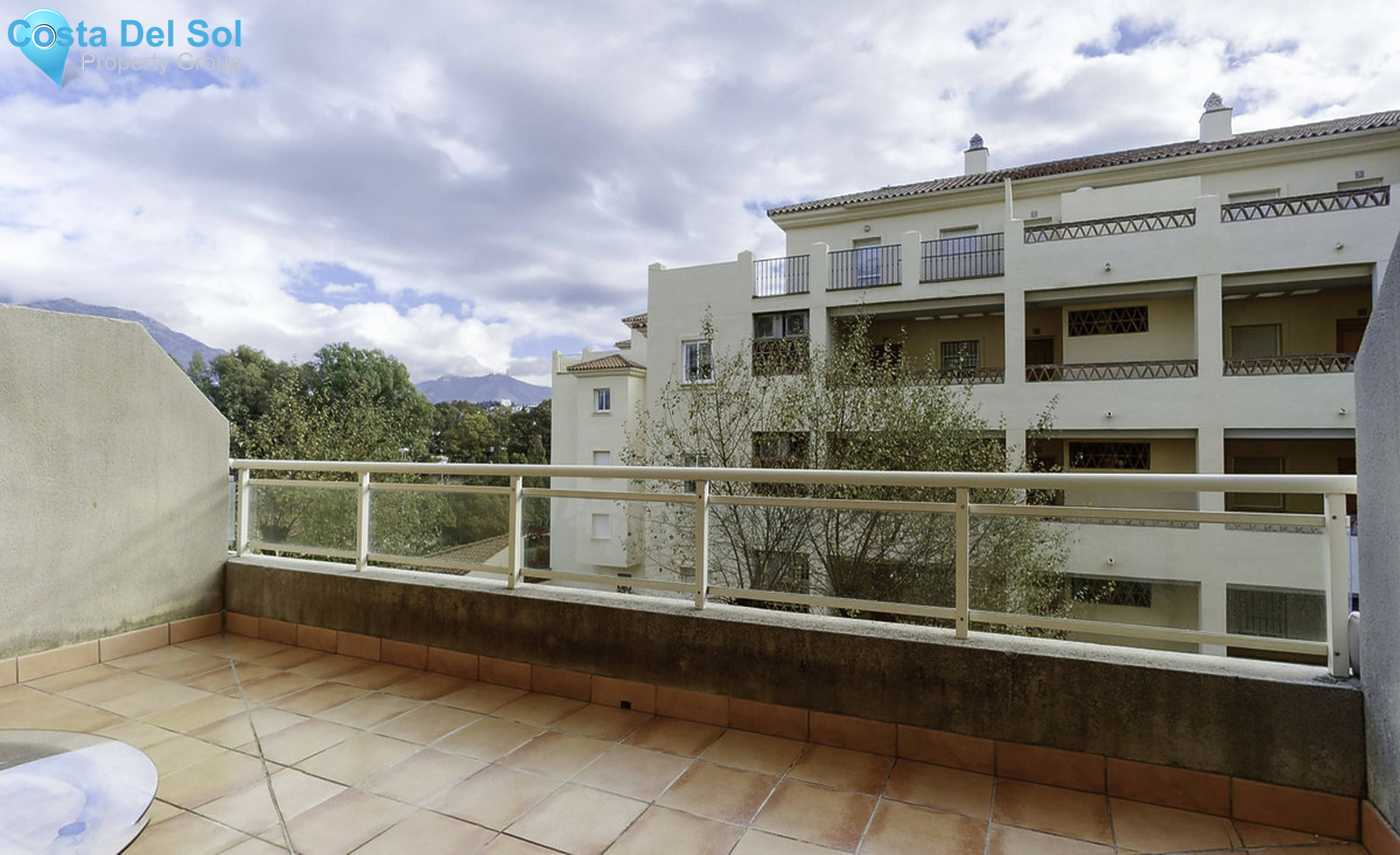 Middle Floor Apartment in Mijas Costa-1375633