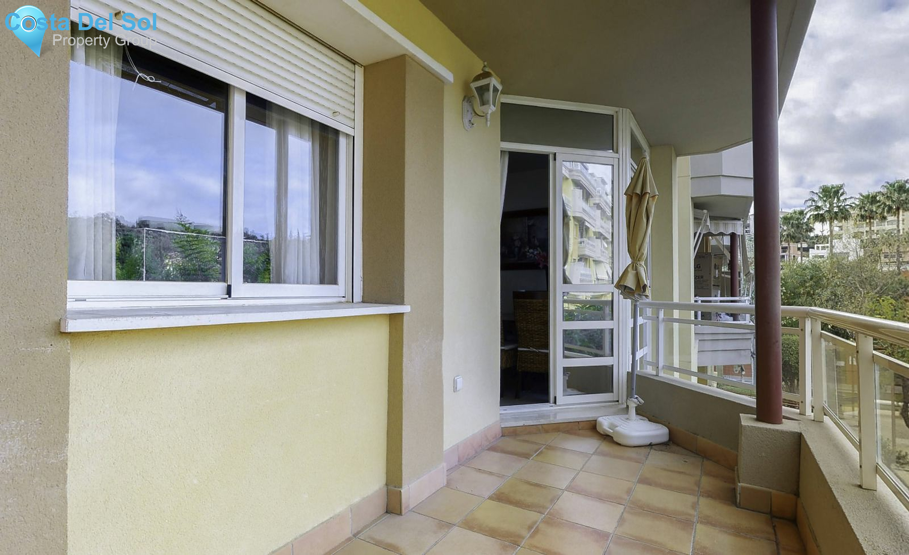 Middle Floor Apartment in La Cala Hills-1200316