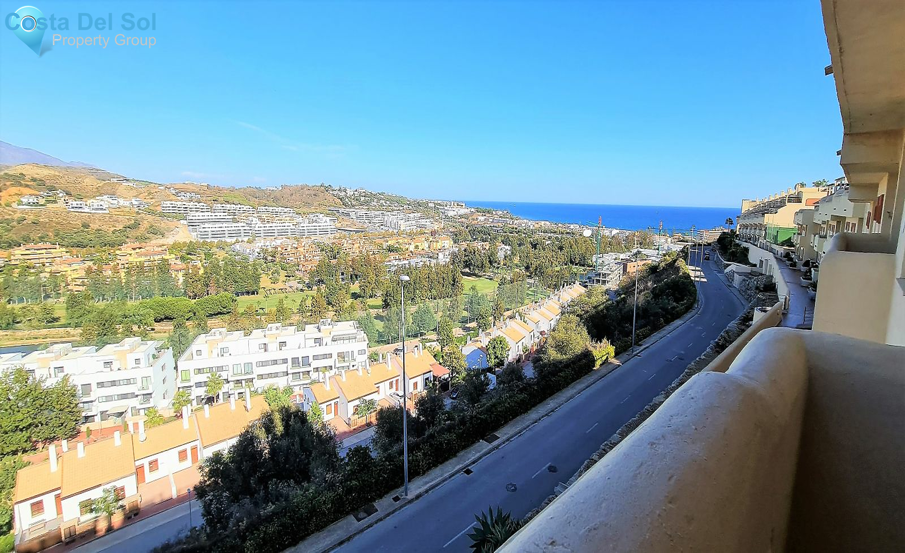 Middle Floor Apartment in Mijas Costa-1213096