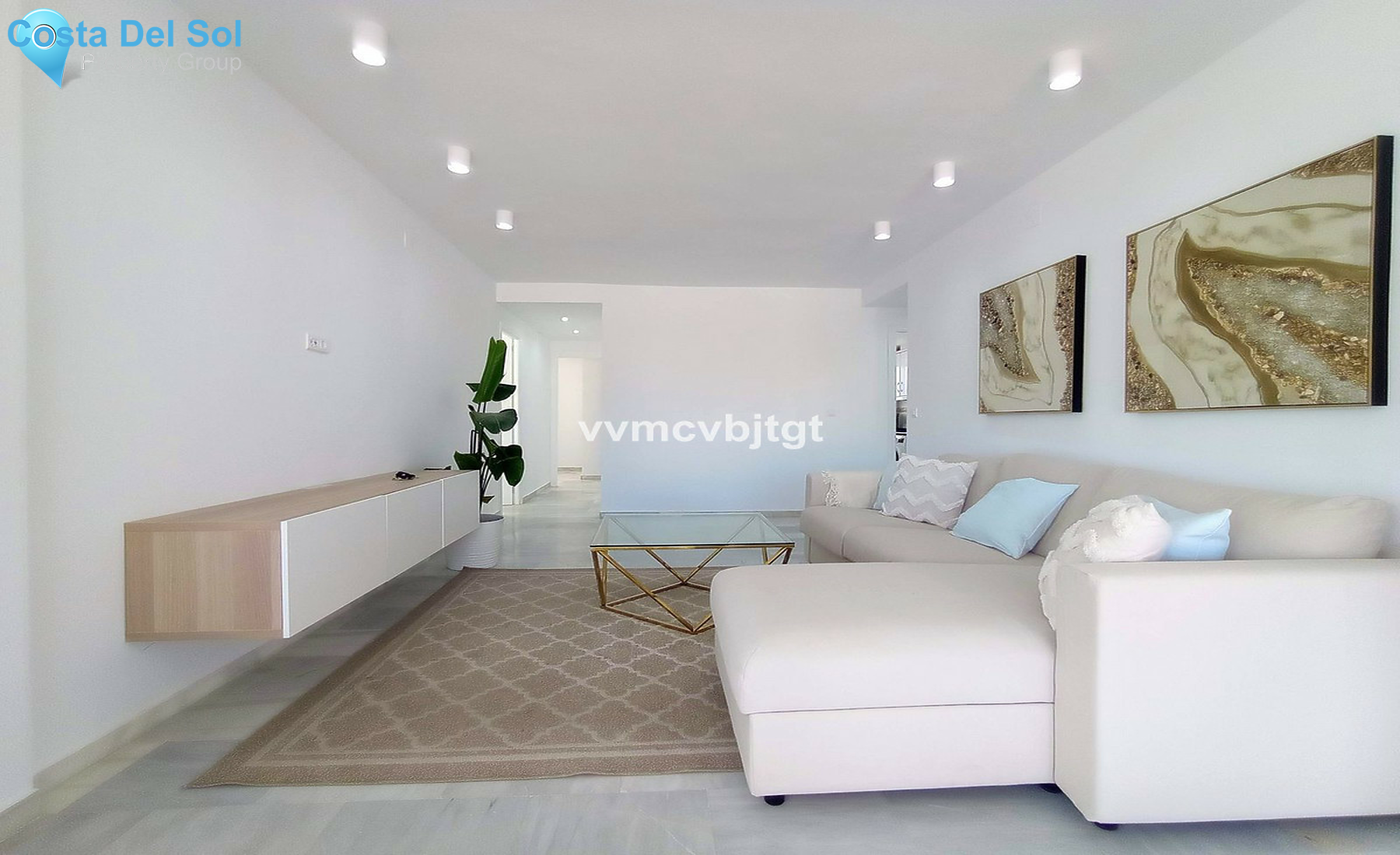 Middle Floor Apartment in Miraflores-1414900