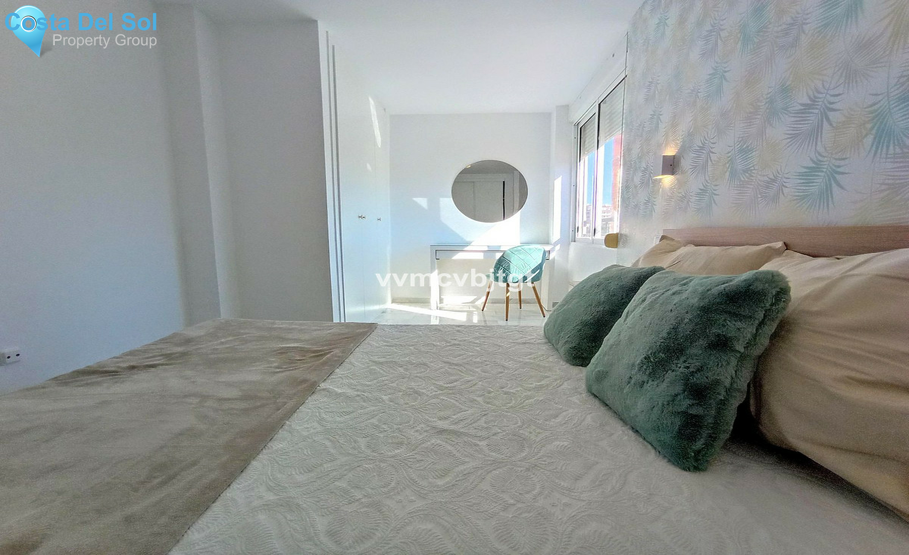 Middle Floor Apartment in Miraflores-1414906