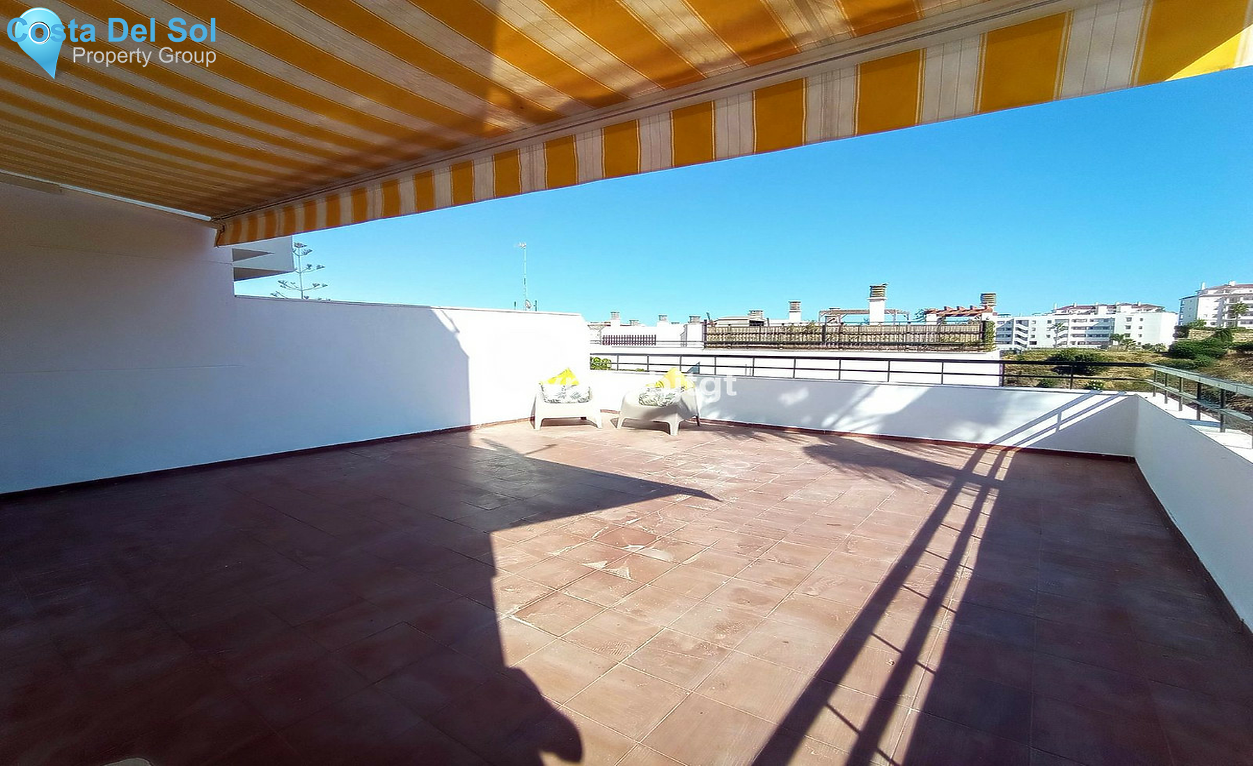 Middle Floor Apartment in Miraflores-1414892