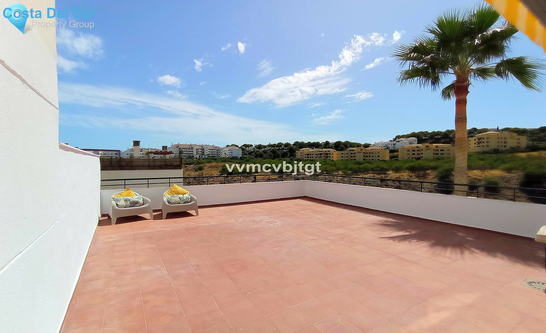 Middle Floor Apartment in Miraflores-1414893