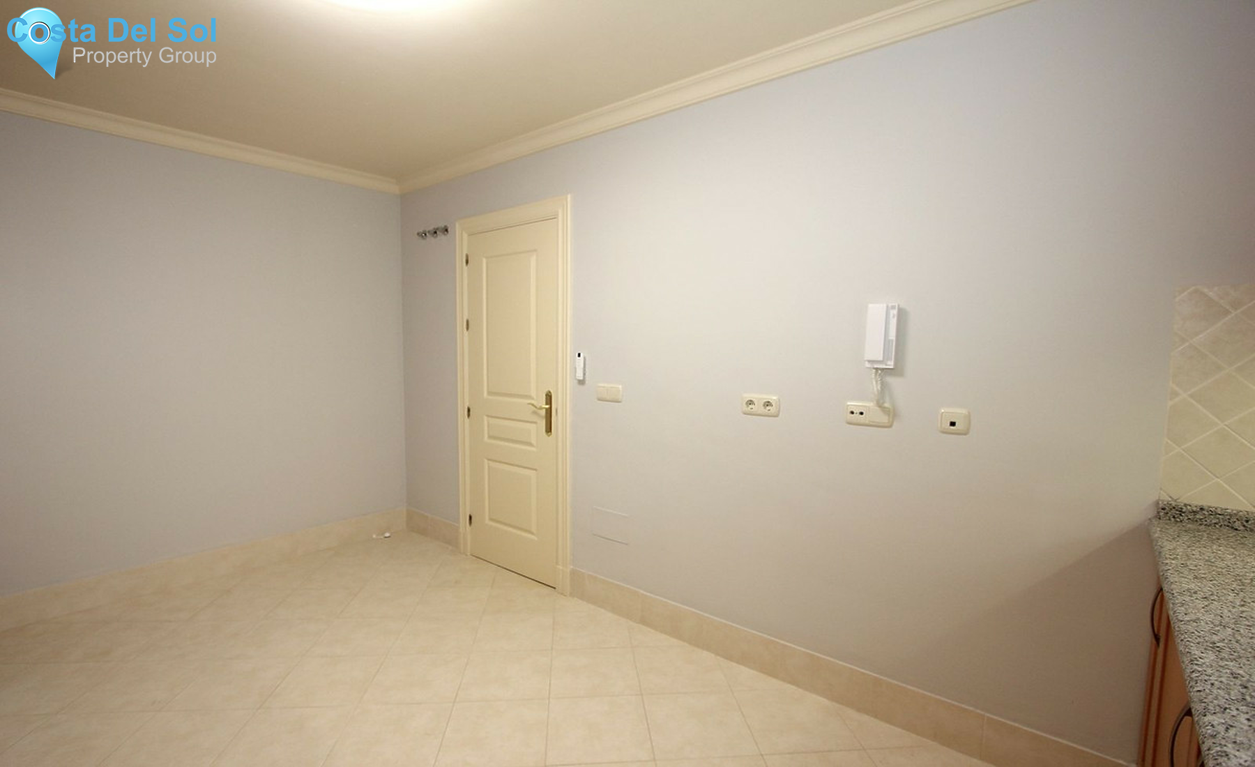 Middle Floor Apartment in Monte Halcones-1238736