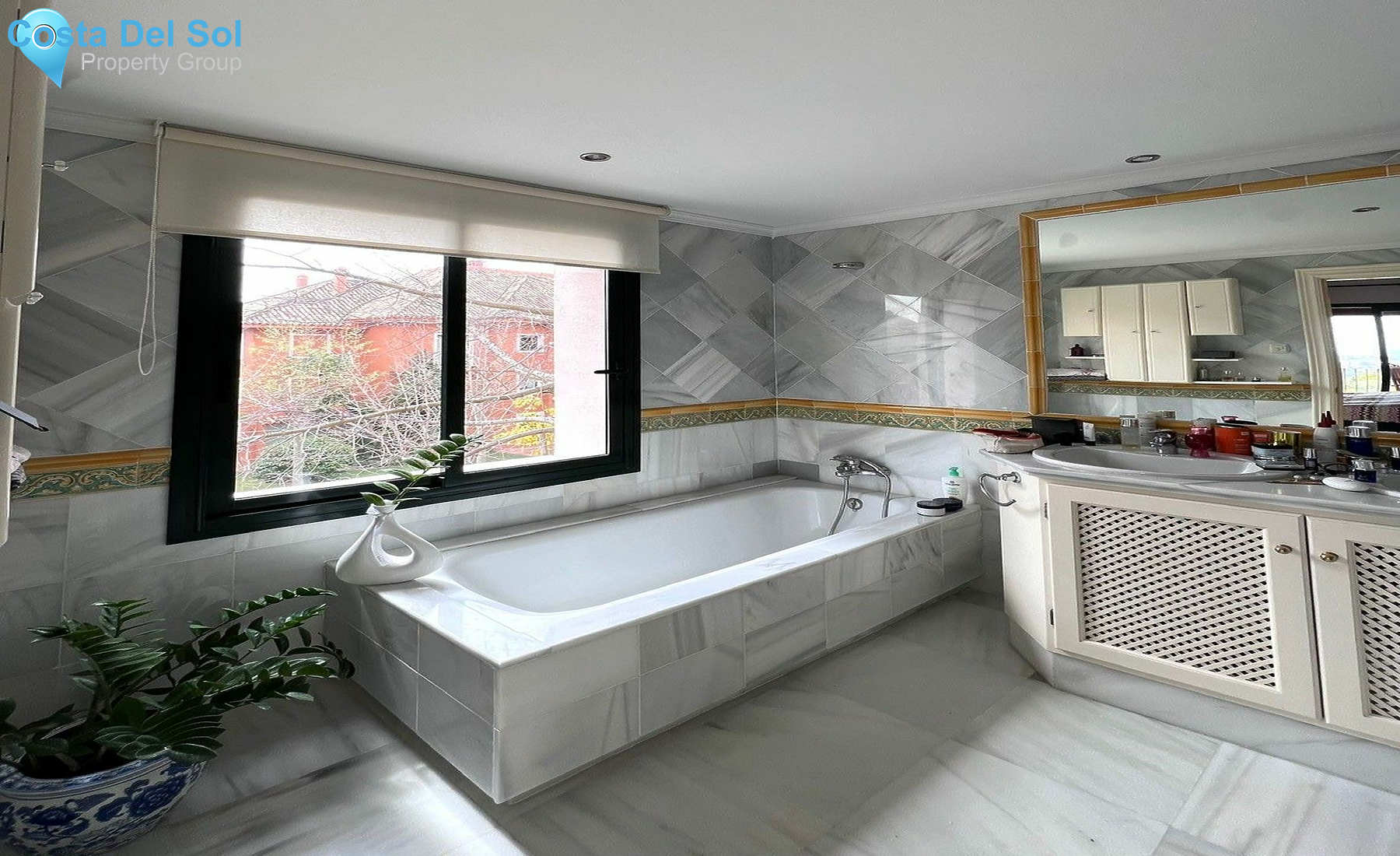 Middle Floor Apartment in Monte Halcones-1205502