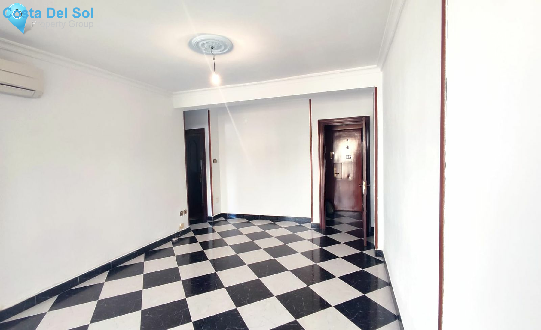 Middle Floor Apartment in Málaga Centro-1156189