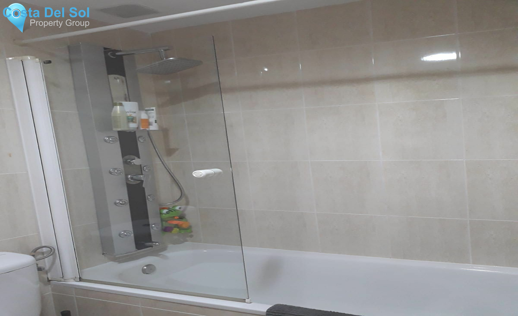 Middle Floor Apartment in Málaga Centro-1205264