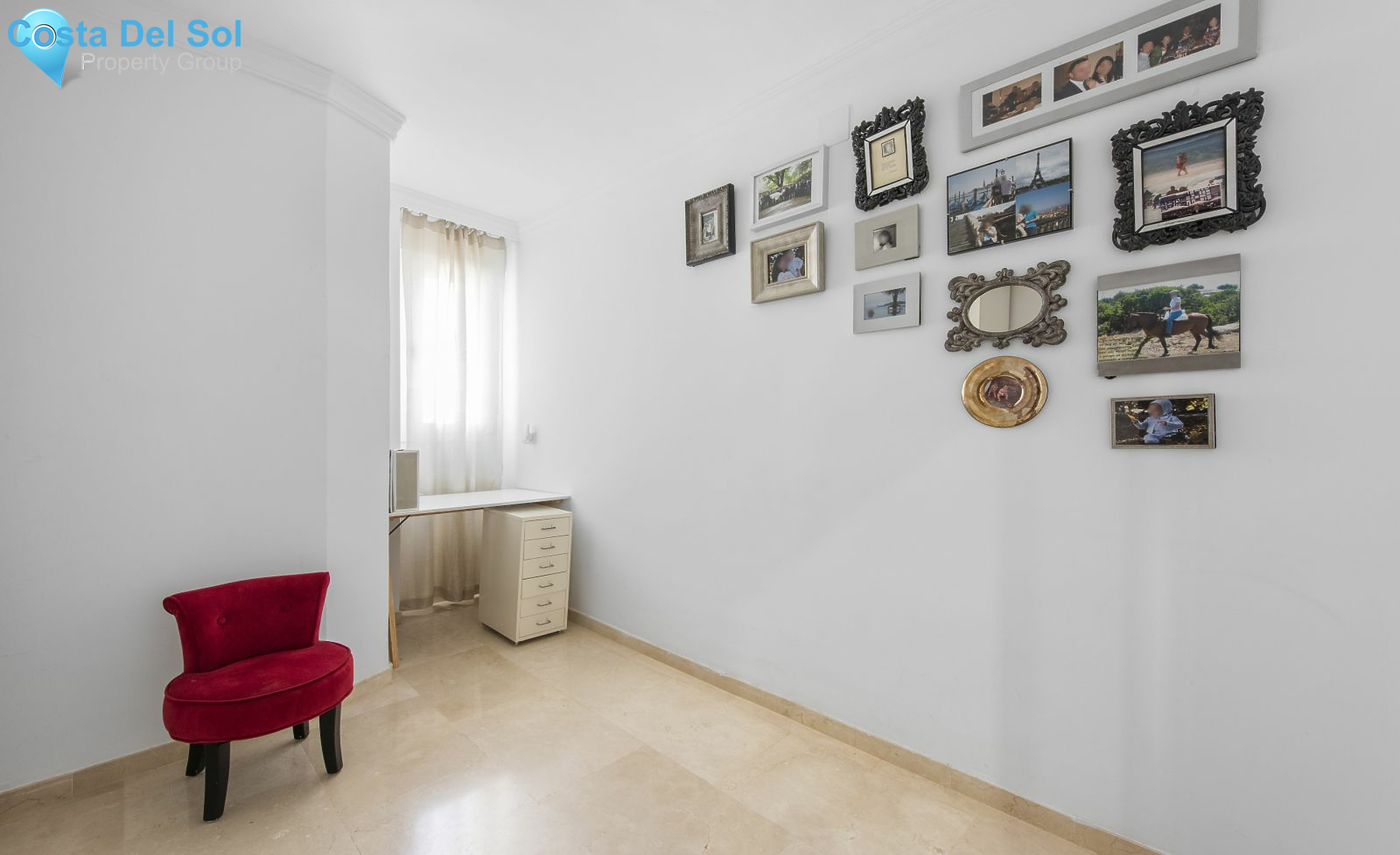 Middle Floor Apartment in Málaga Centro-1209551