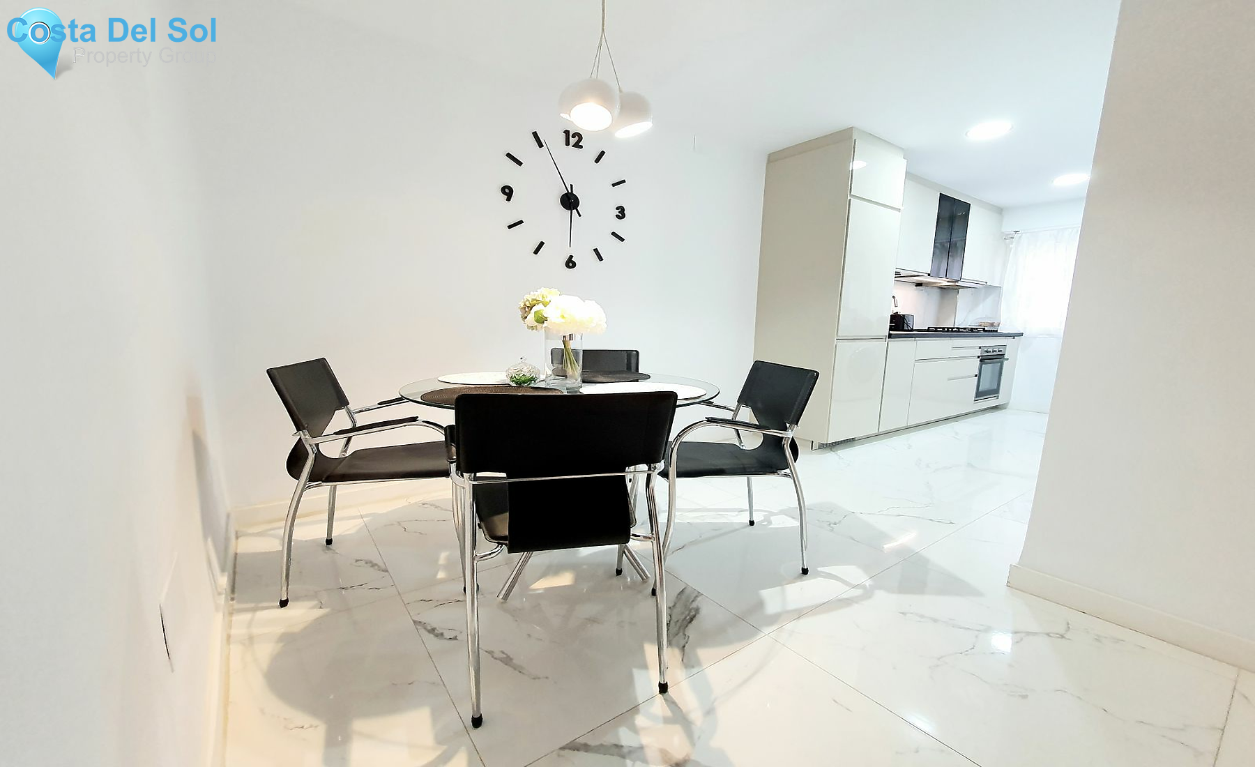 Middle Floor Apartment in Málaga Centro-1212903