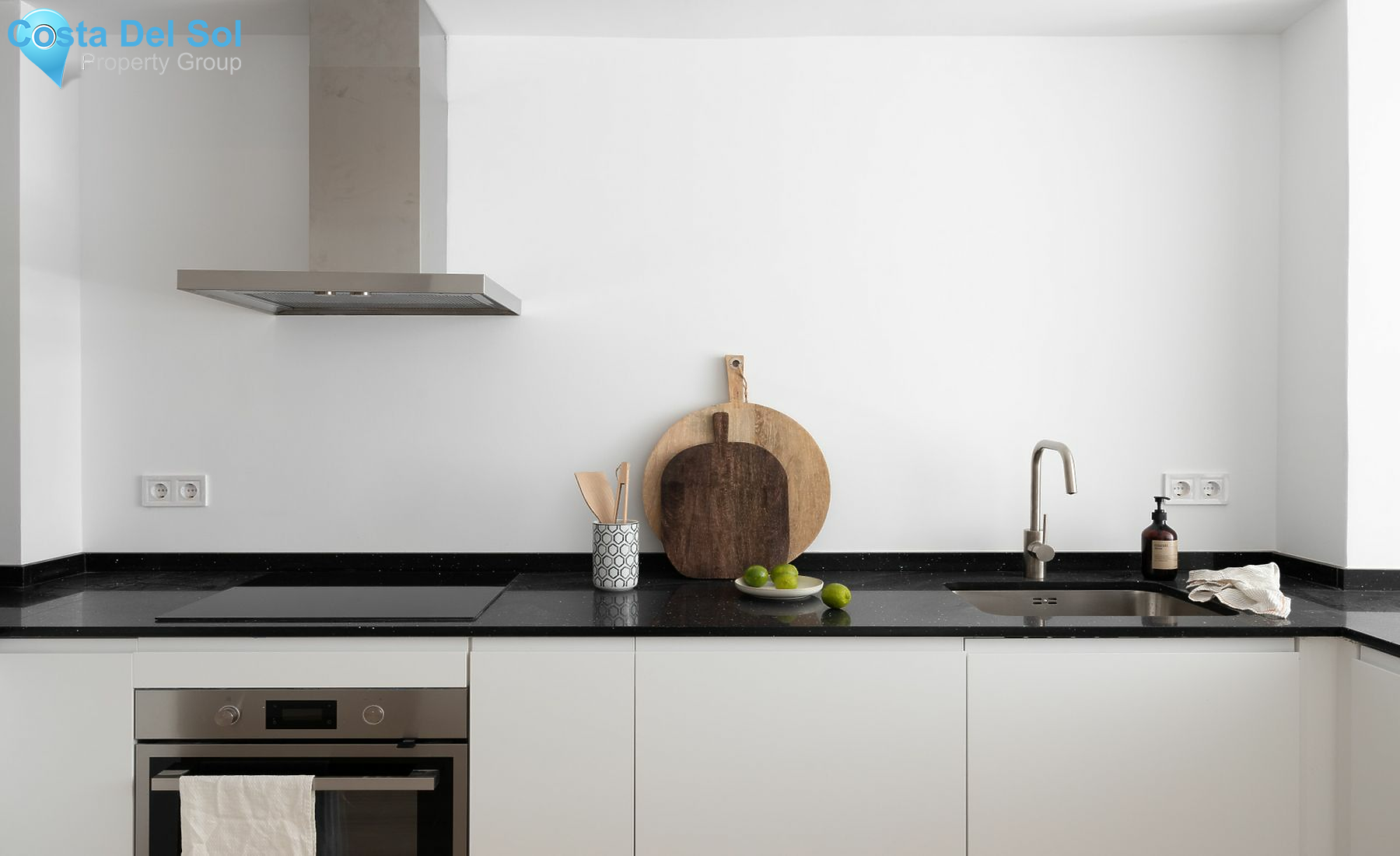 Middle Floor Apartment in Málaga Centro