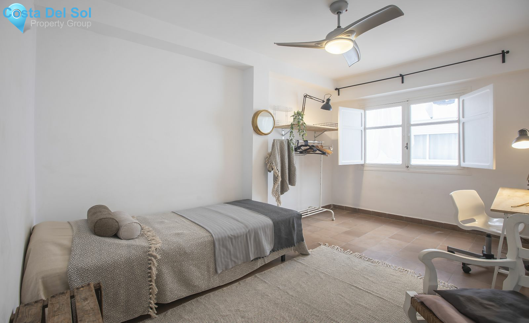 Middle Floor Apartment in Málaga Centro-1393329