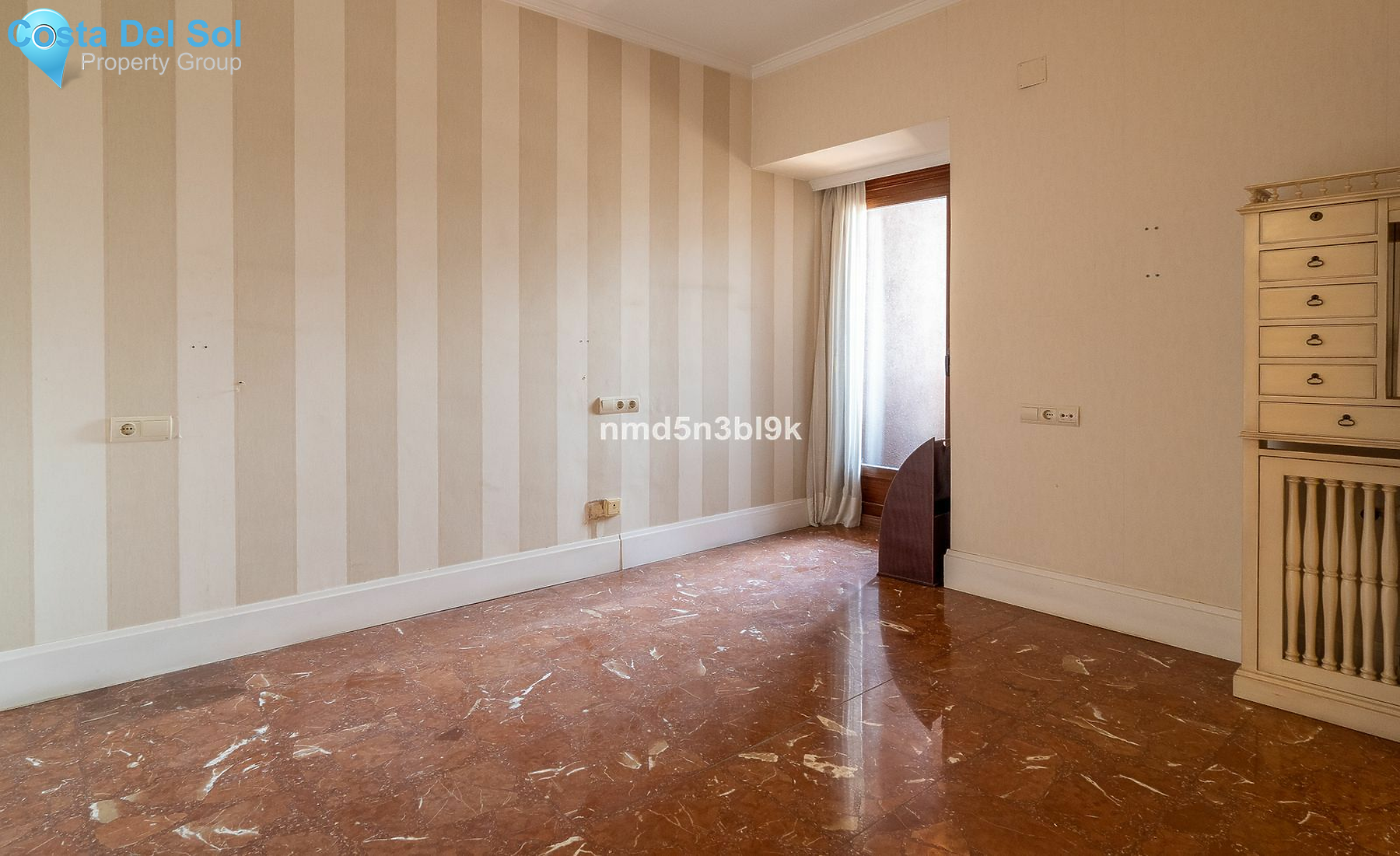 Middle Floor Apartment in Málaga Centro-1396562