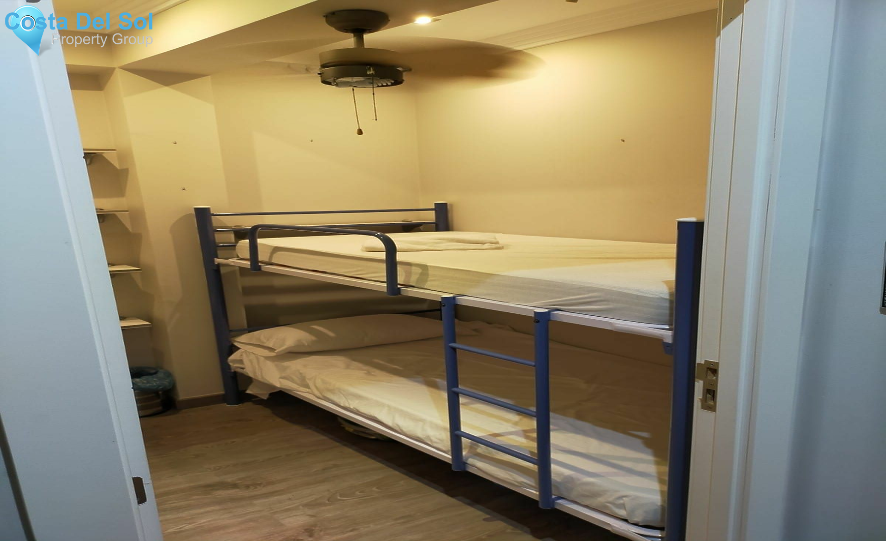 Middle Floor Apartment in Málaga Centro-1398436