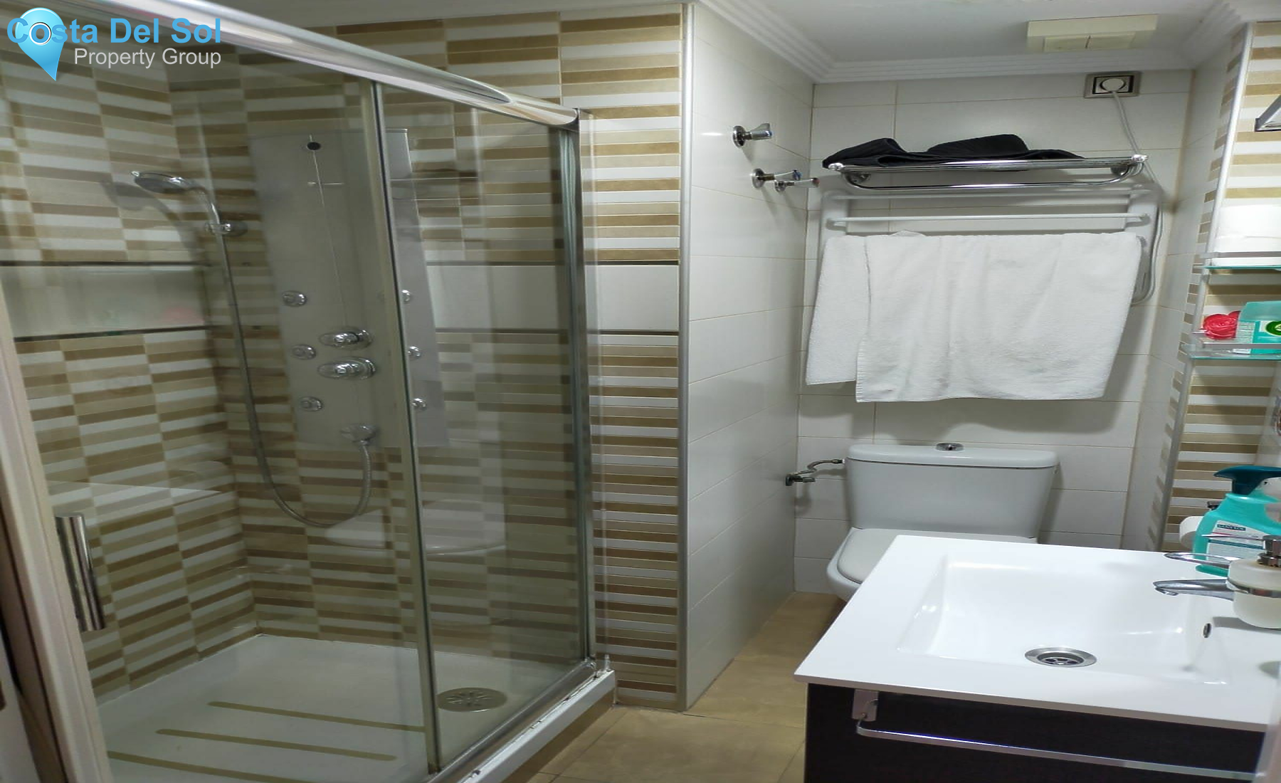 Middle Floor Apartment in Málaga Centro-1398428