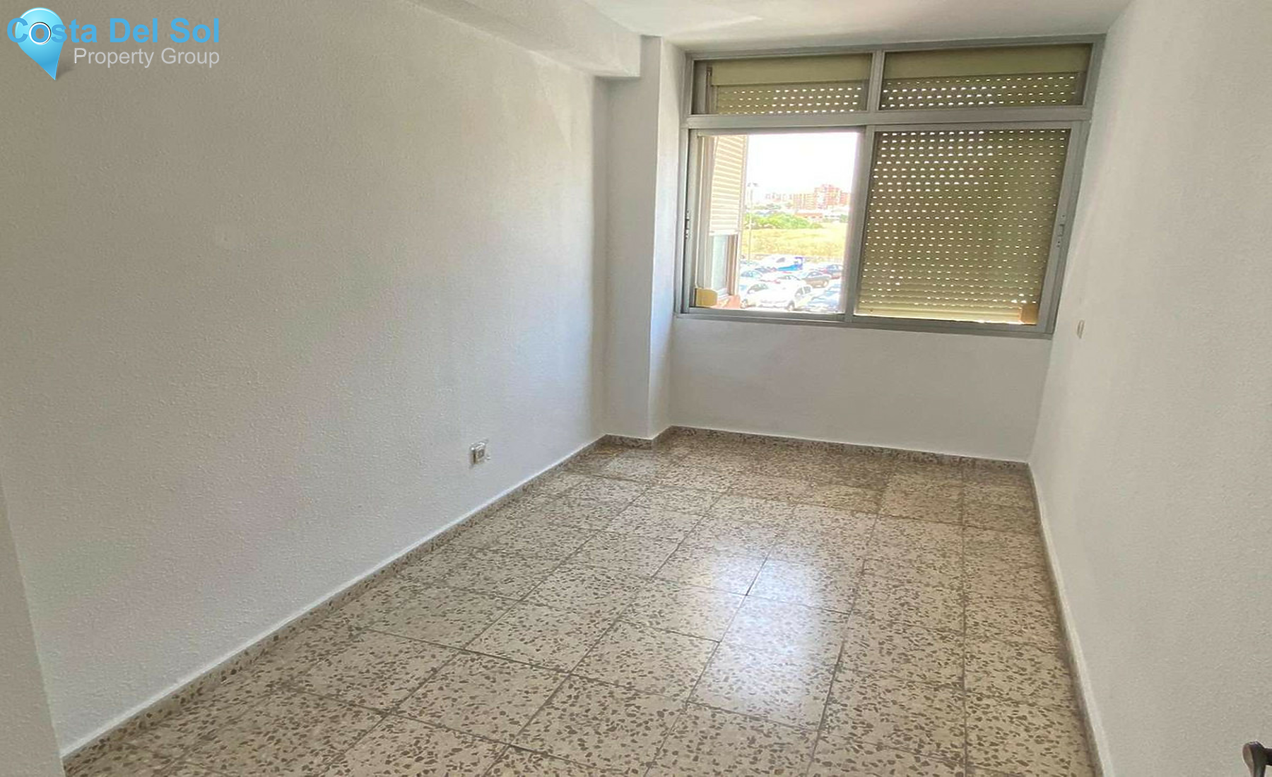 Middle Floor Apartment in Málaga-1257100