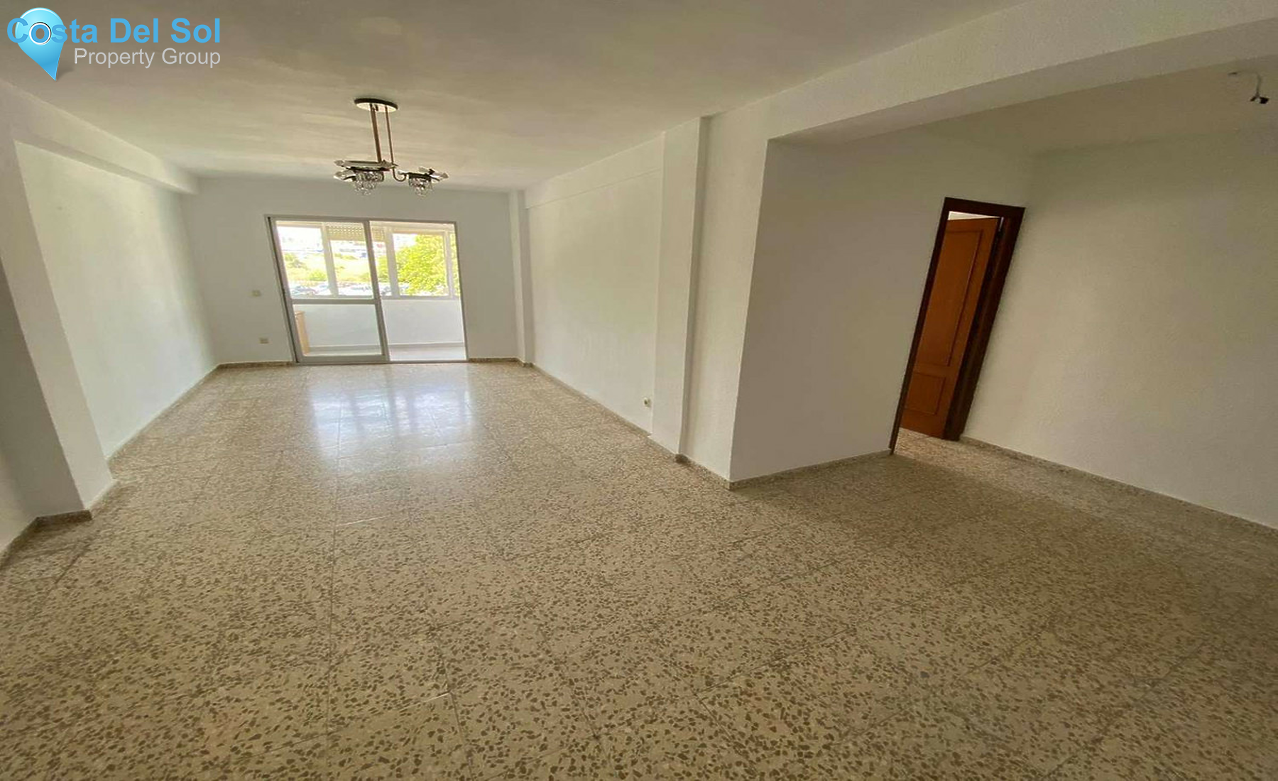 Middle Floor Apartment in Málaga-1257105