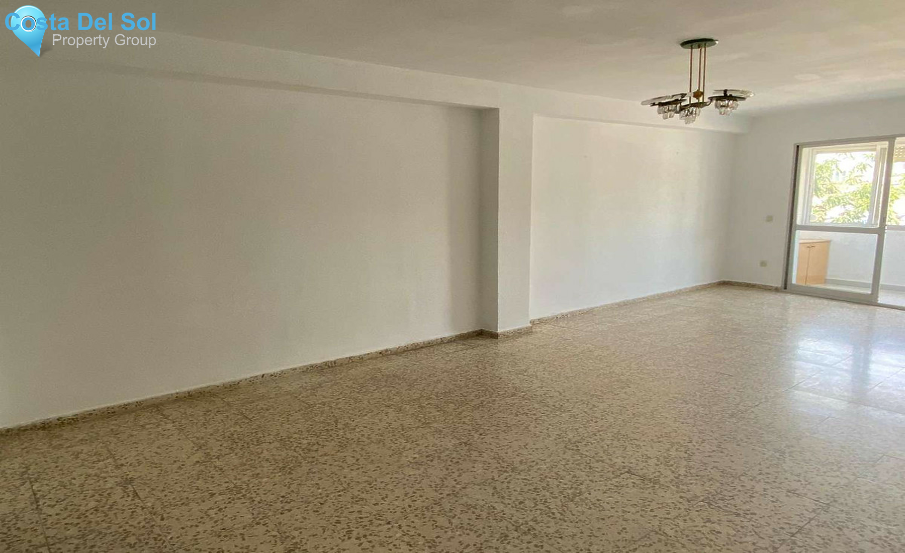 Middle Floor Apartment in Málaga-1257108