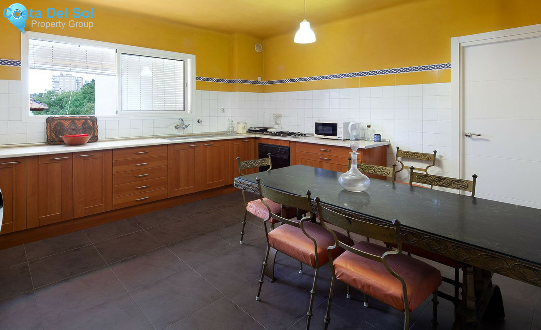 Middle Floor Apartment in Málaga-1266719