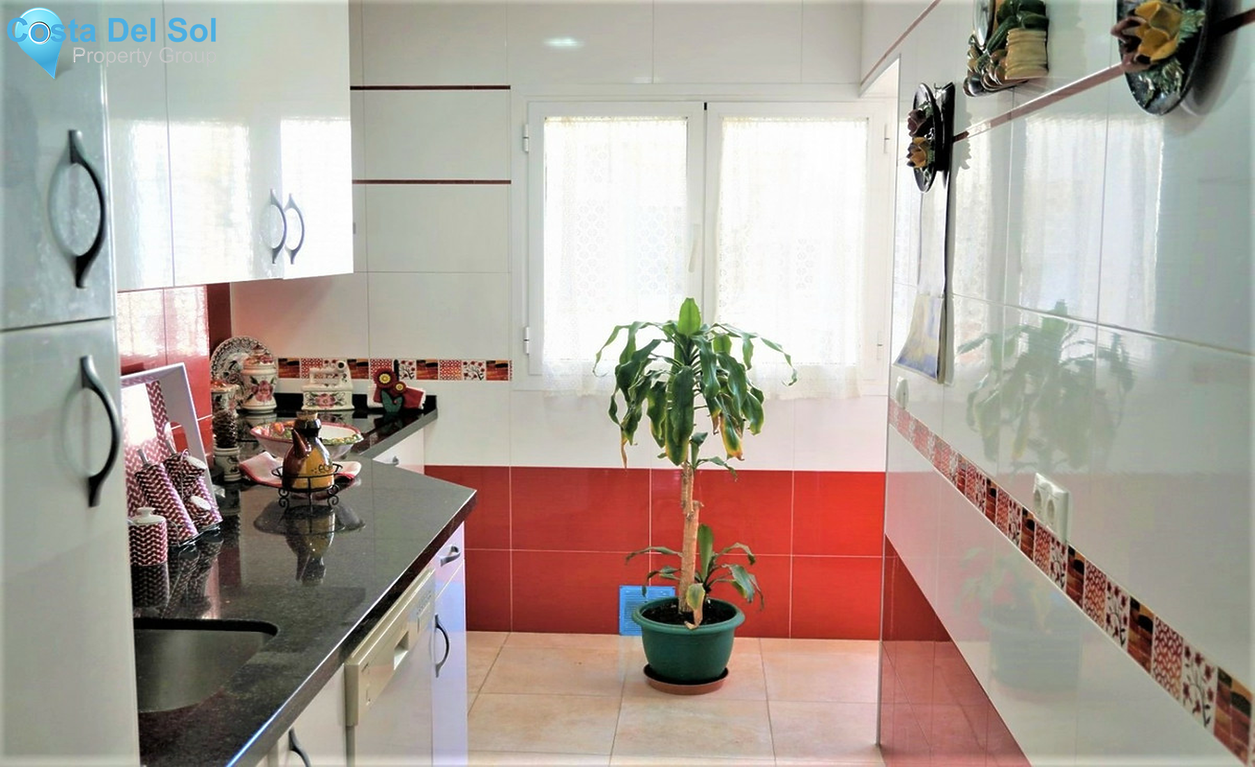 Middle Floor Apartment in Málaga-1342968