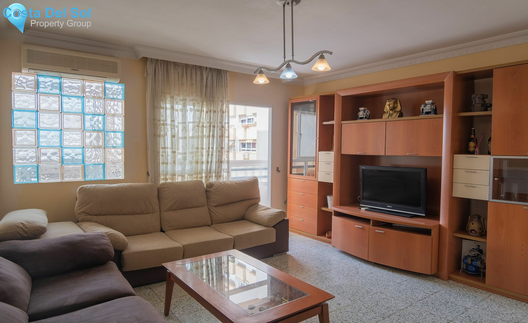 Middle Floor Apartment in Málaga
