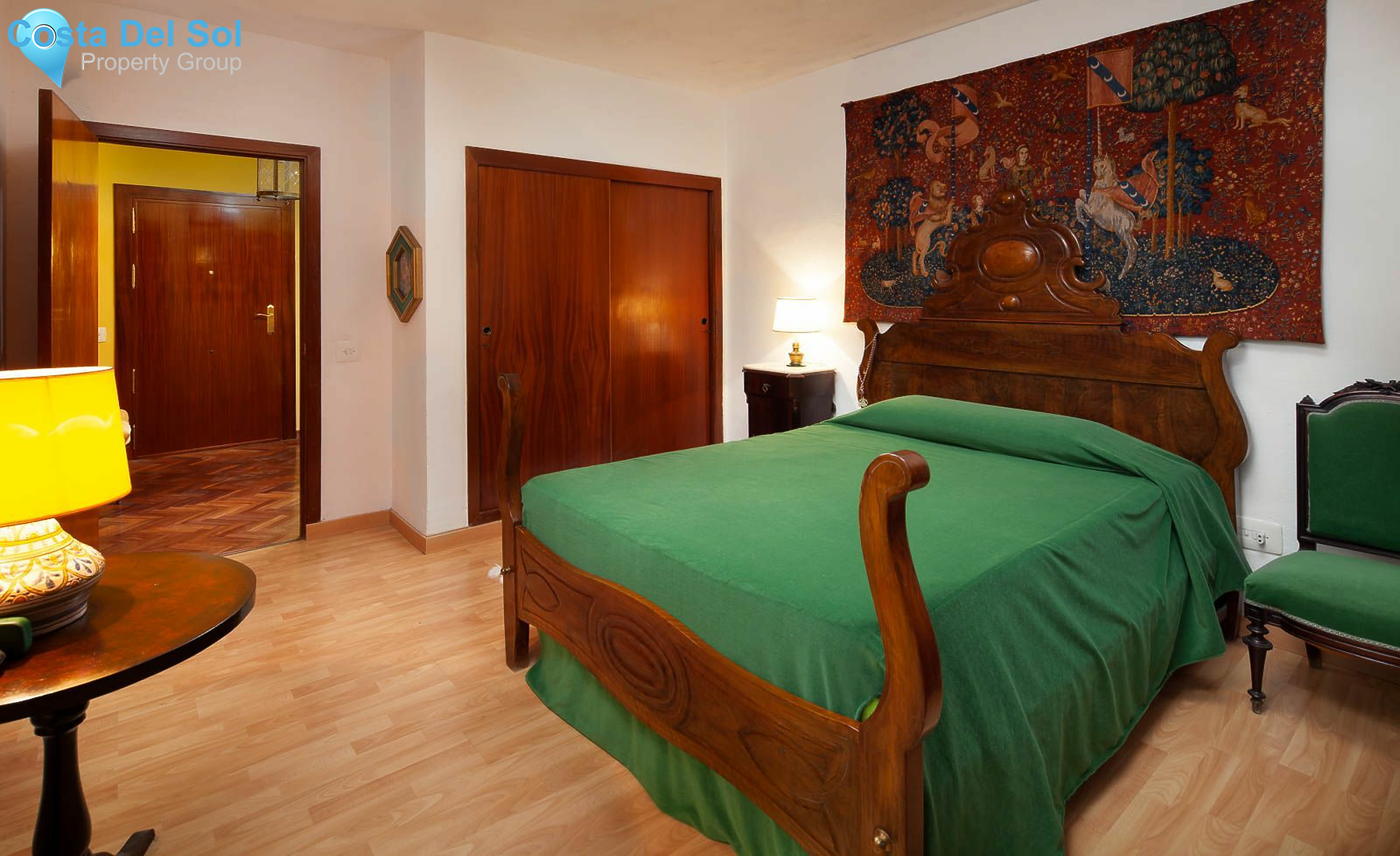 Middle Floor Apartment in Málaga-1136266