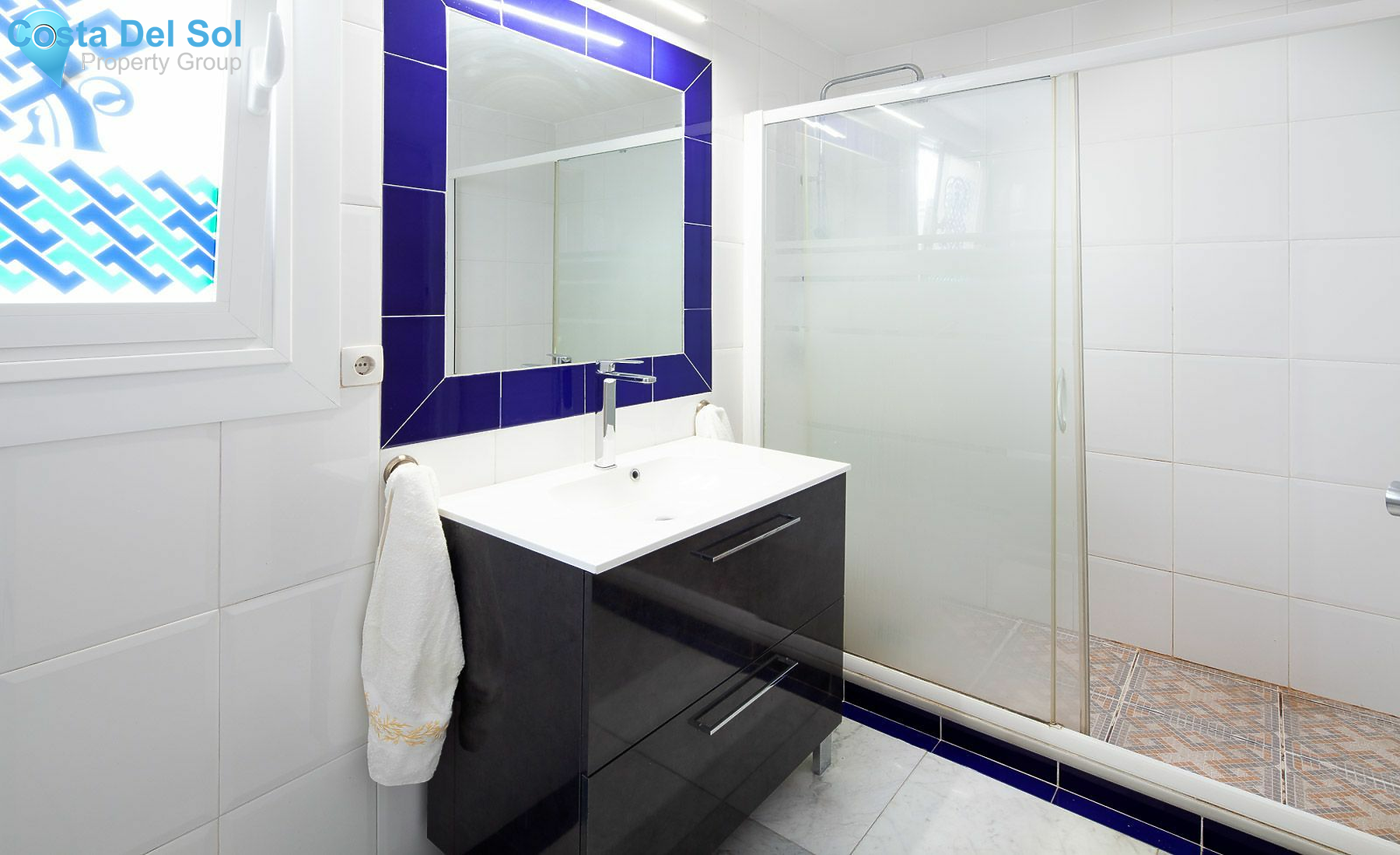 Middle Floor Apartment in Málaga-1136268
