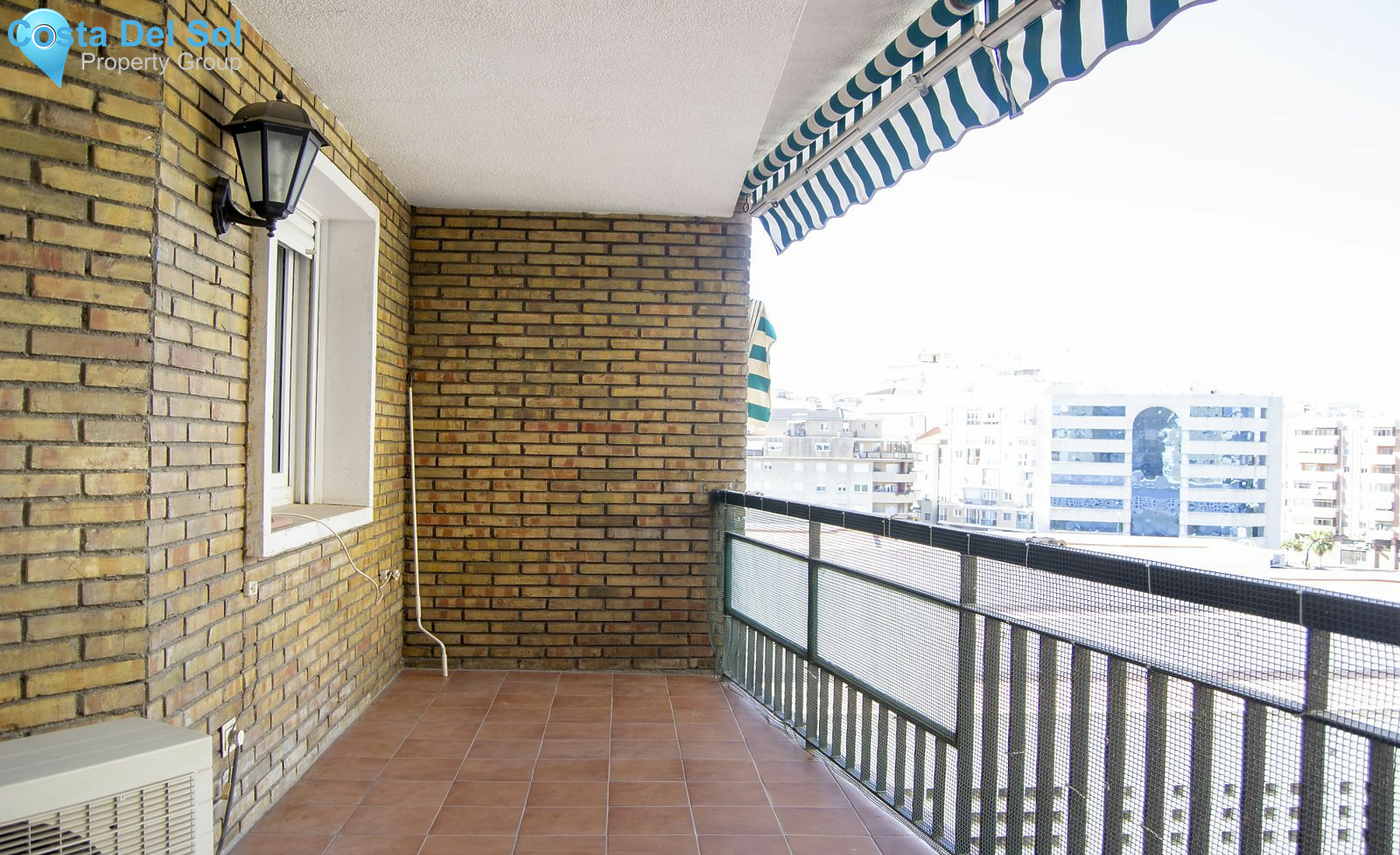 Middle Floor Apartment in Málaga-1155679