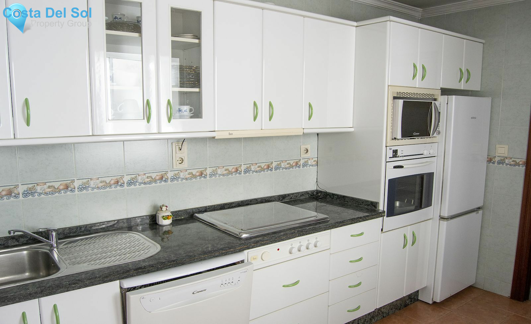 Middle Floor Apartment in Málaga-1155665