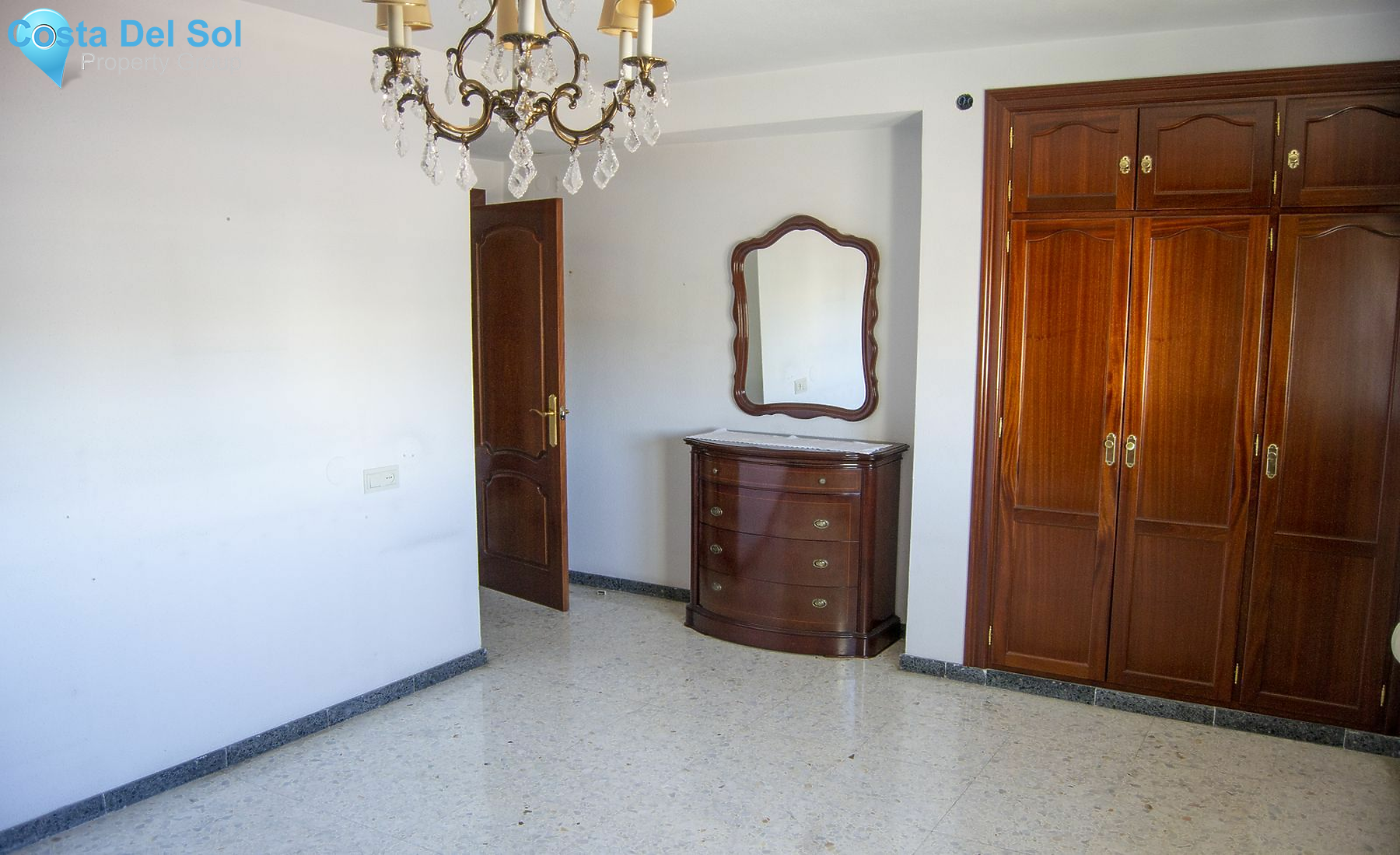 Middle Floor Apartment in Málaga-1155669