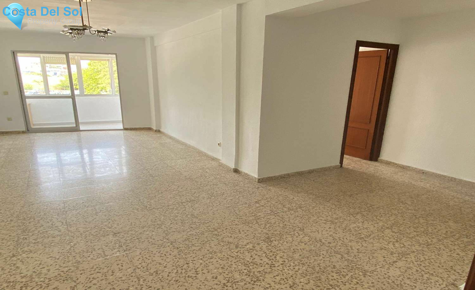 Middle Floor Apartment in Málaga-1165079