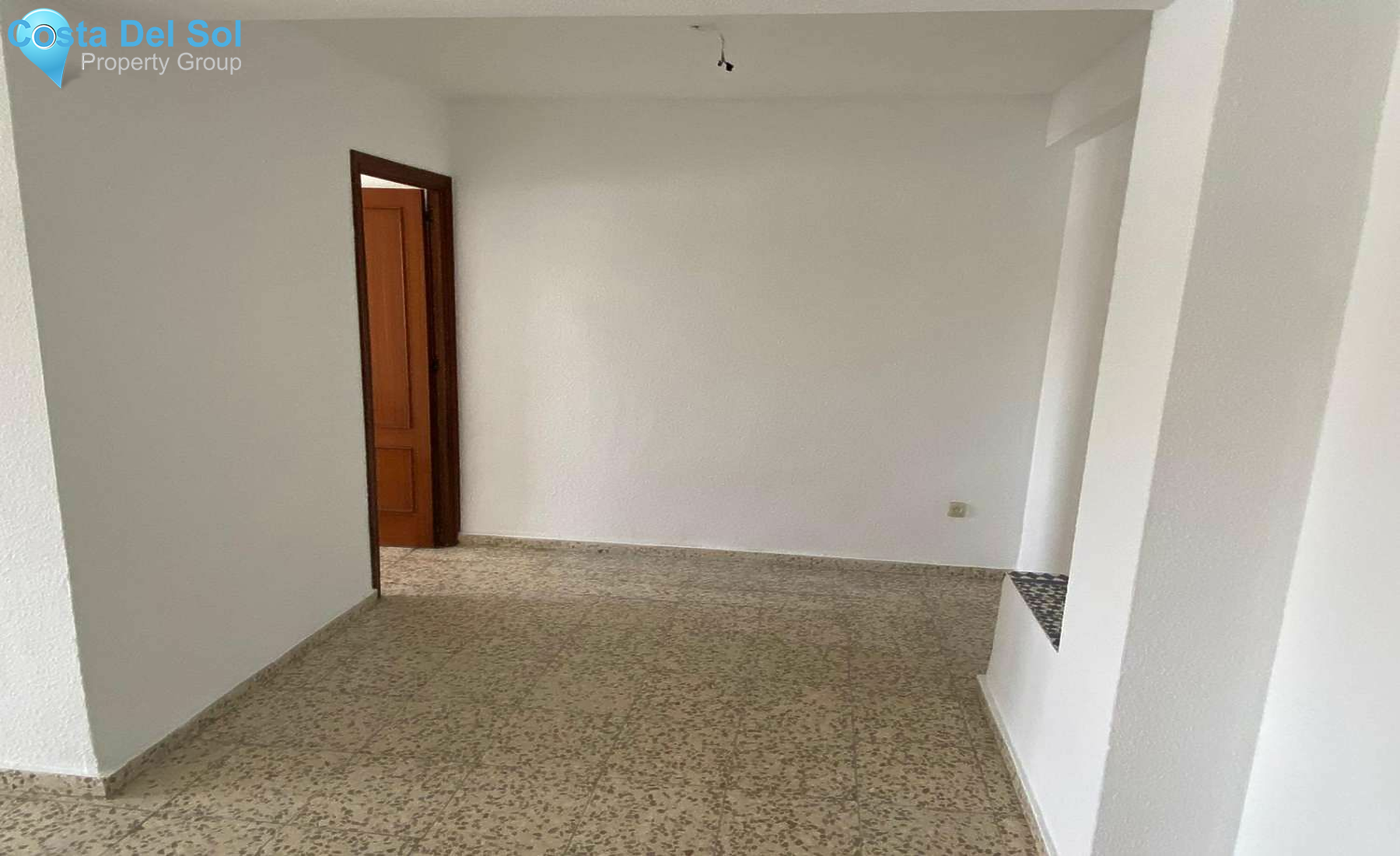 Middle Floor Apartment in Málaga-1165080