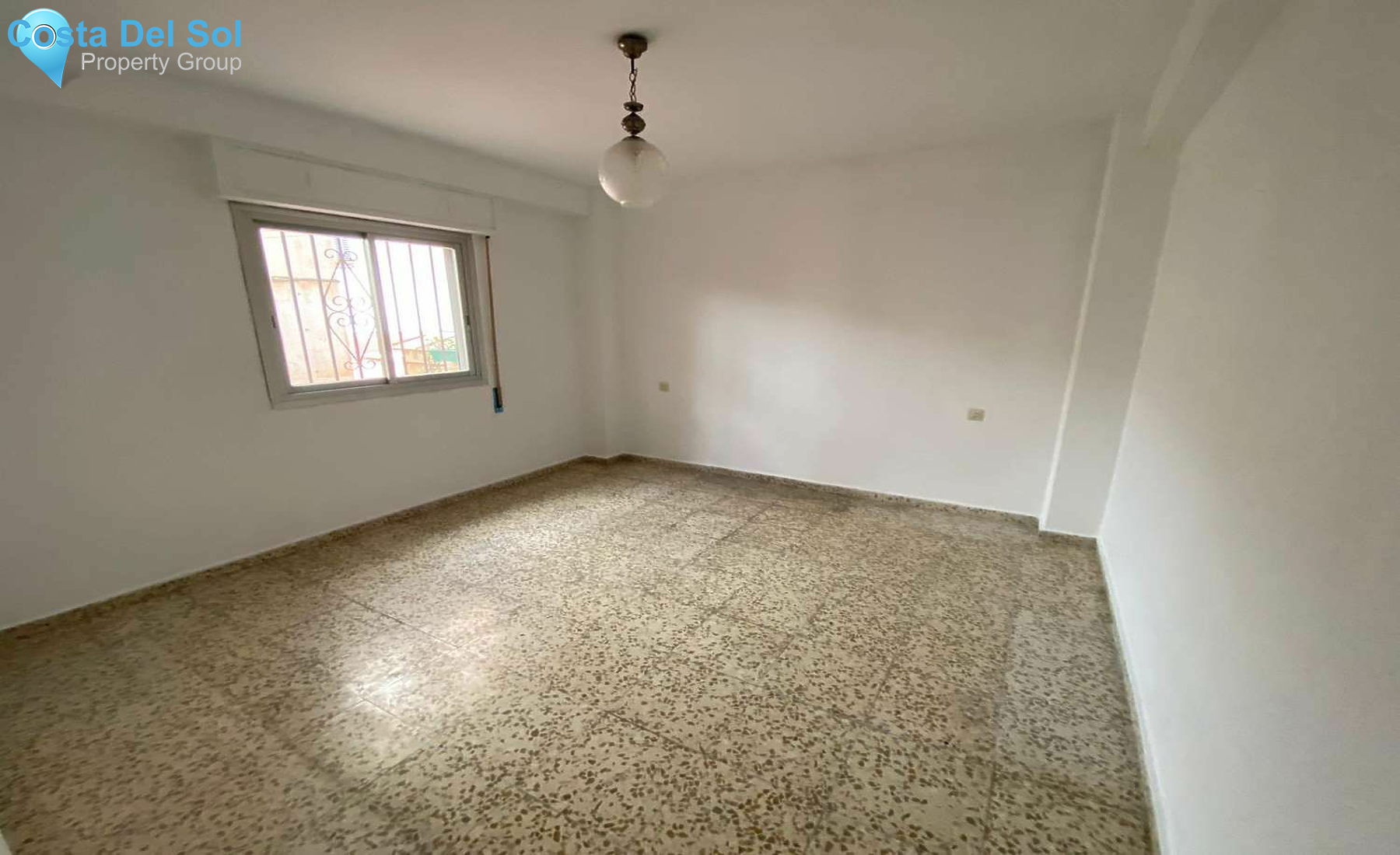 Middle Floor Apartment in Málaga-1165085