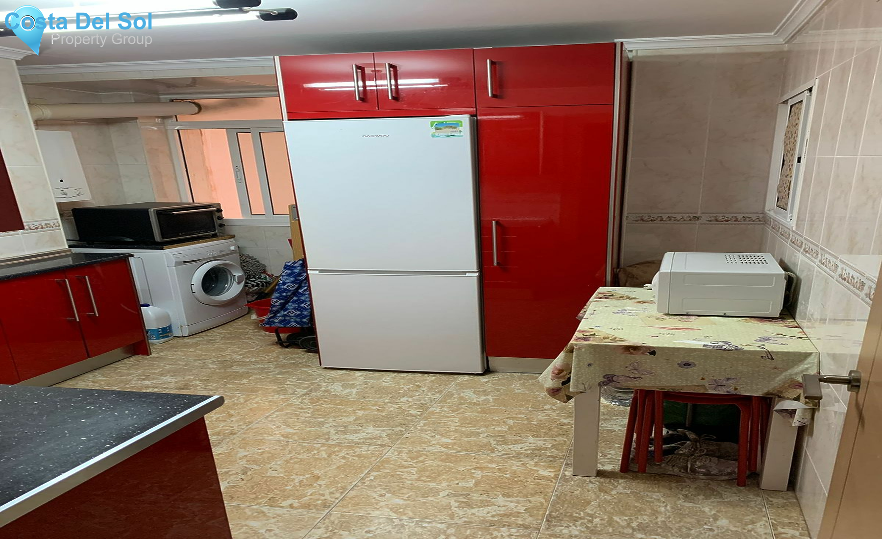 Middle Floor Apartment in Málaga-1198902
