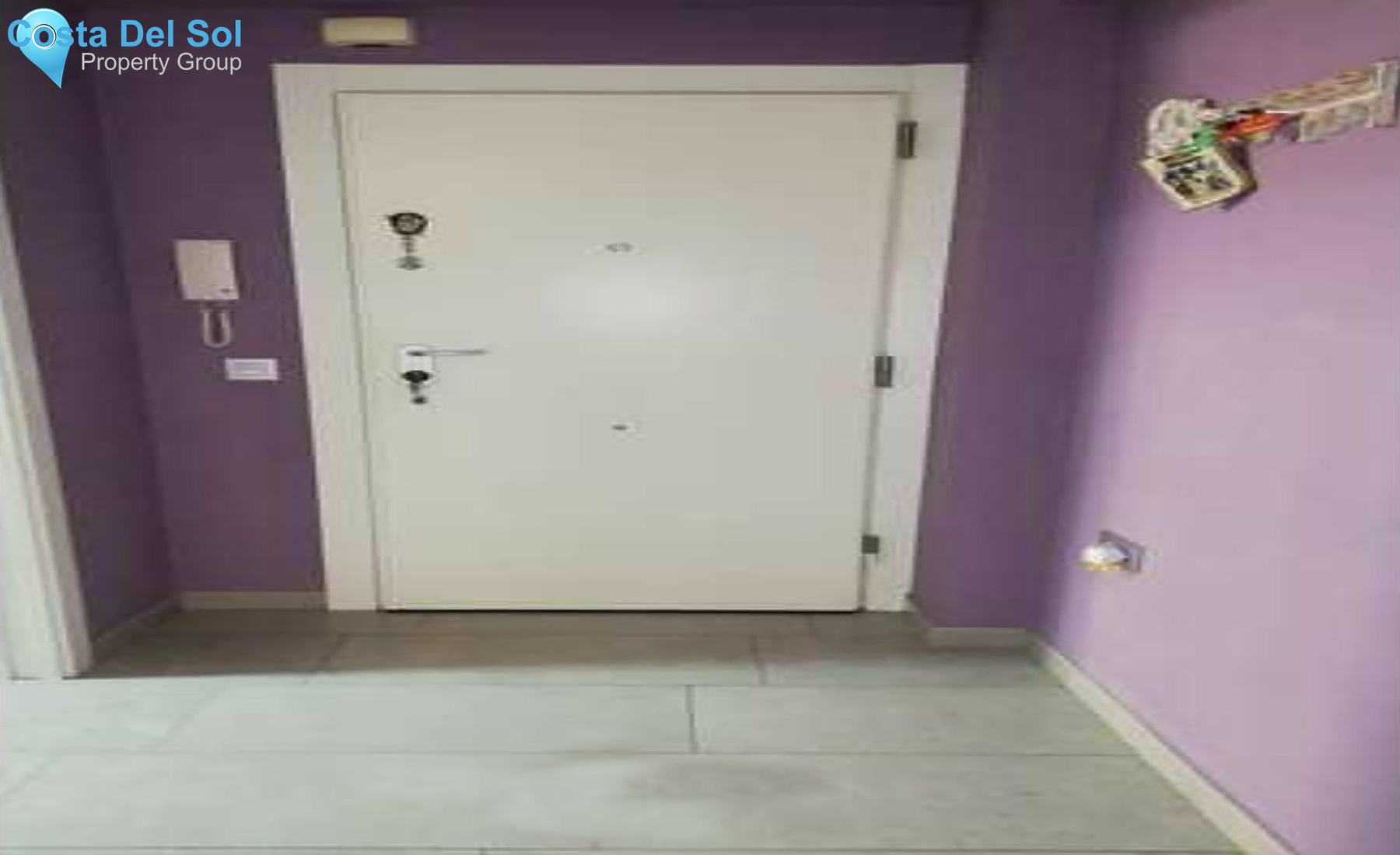 Middle Floor Apartment in Málaga-1203934