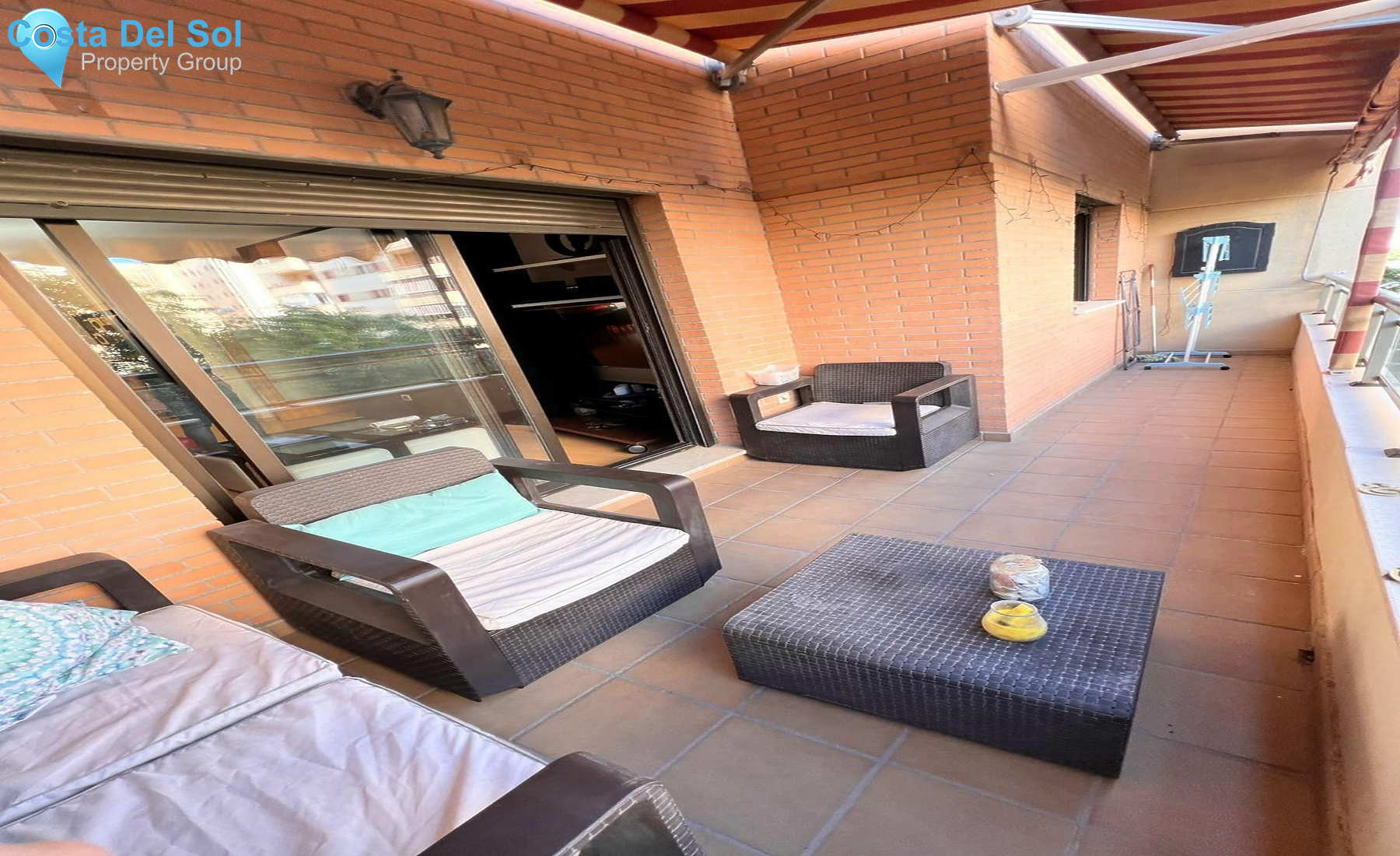 Middle Floor Apartment in Málaga-1449622