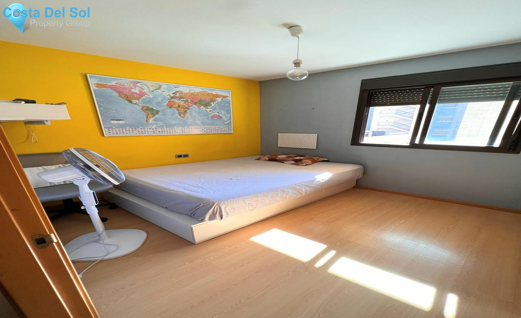 Middle Floor Apartment in Málaga-1449629